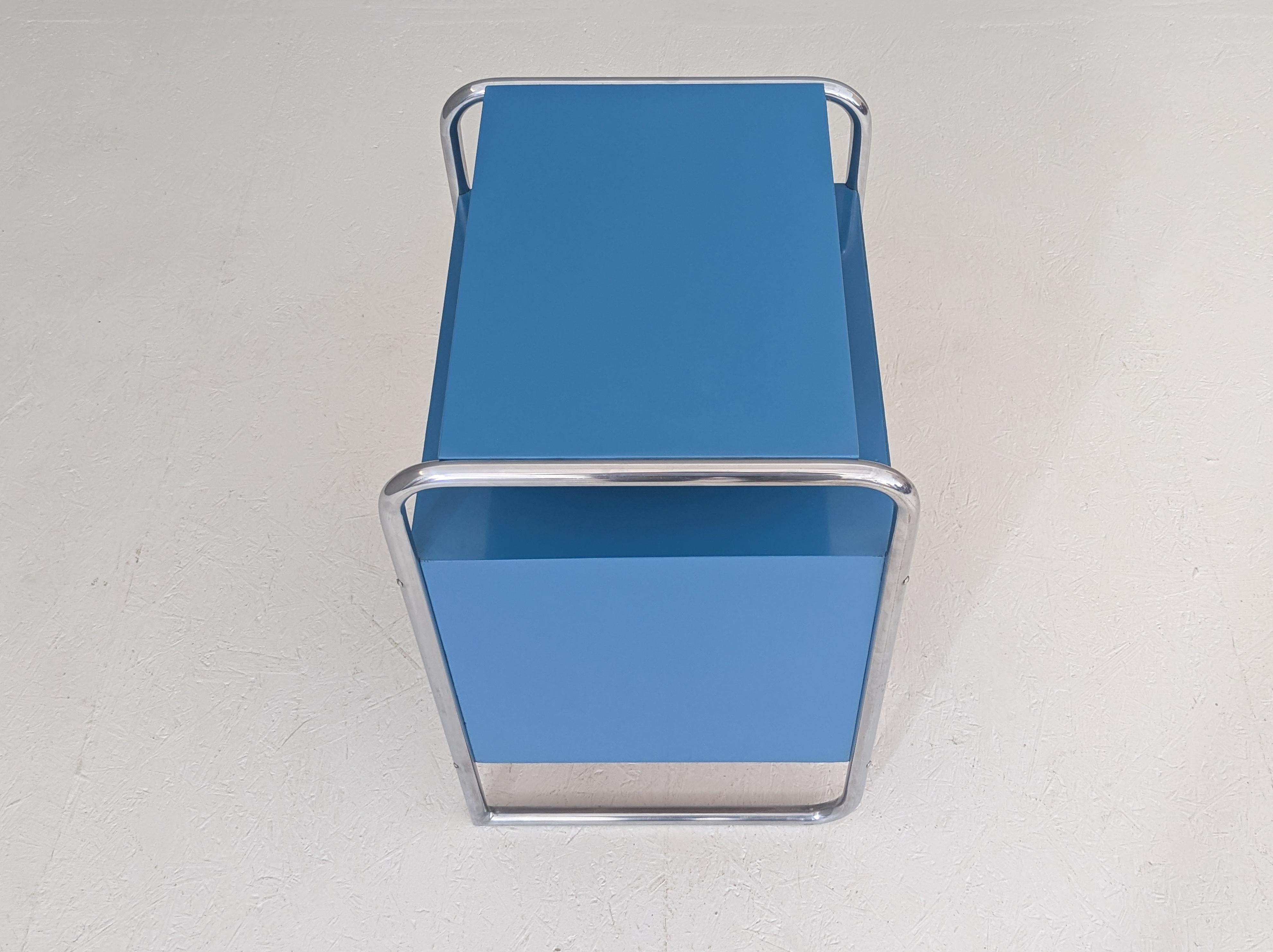 Rare table de nuit Bauhaus par J. Fenyves pour Thonet, Model B 107, circa 1930 en vente 2