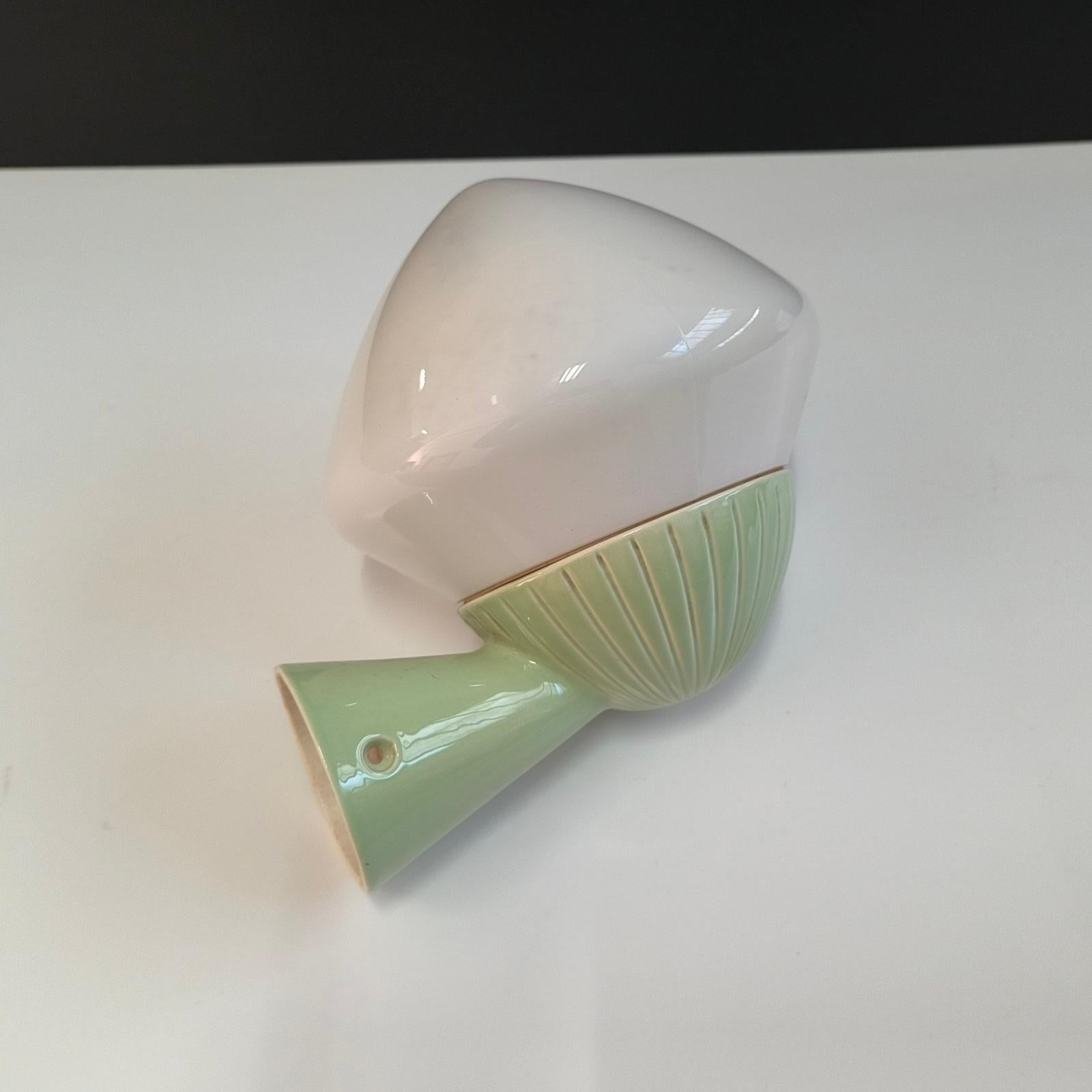 Exquisite Bauhaus Wall Light Ceramic & Opaline Glass, designed by Gunnar Nylund and executed by Ifö Electric. Three pieces available, the price is per piece.
Rare Ifö 6010 bathroom fixture from the 1960s, made of ceramics and opal glass.
The