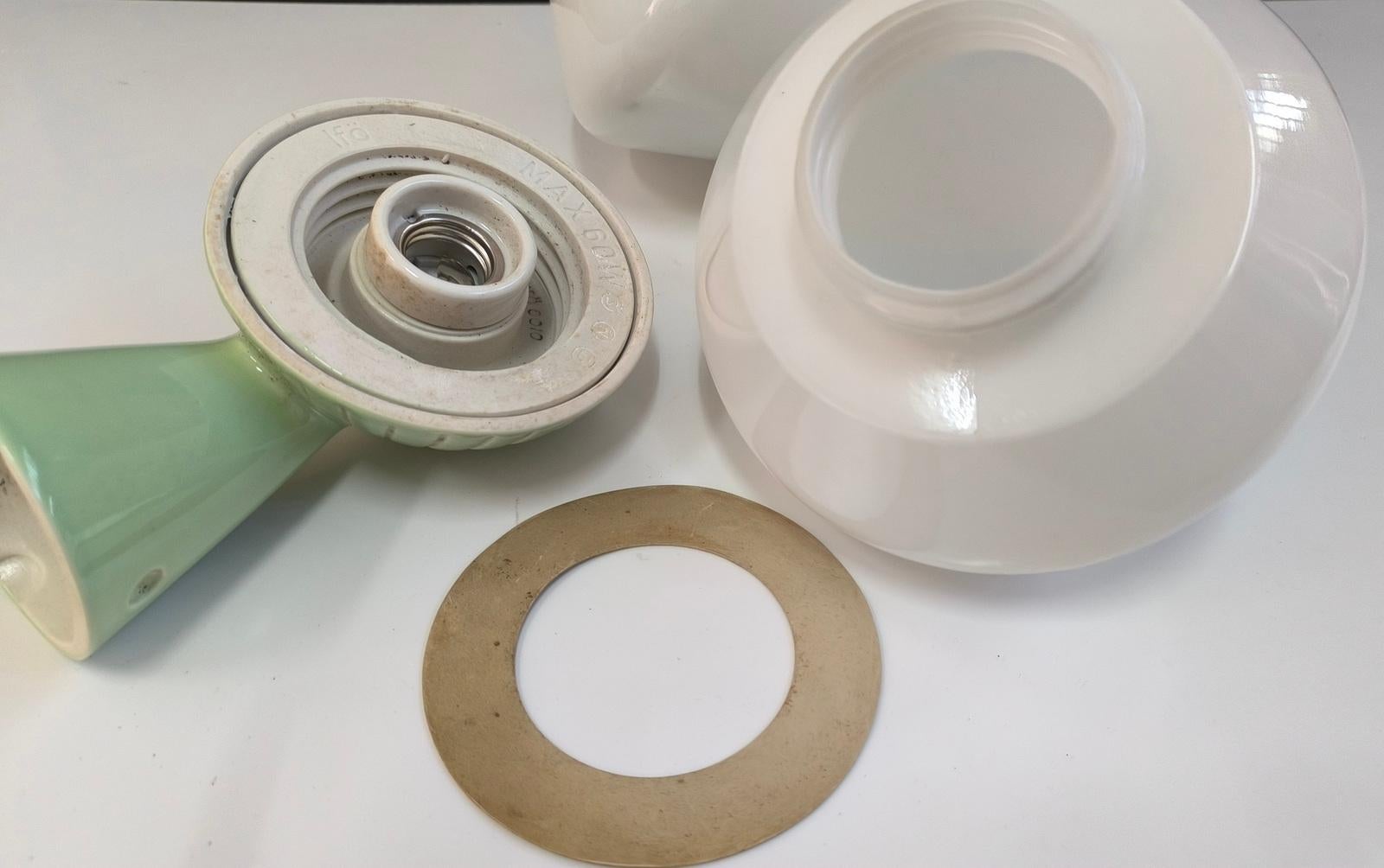 Rare Bauhaus Pistachio Green Ceramic Bathroom Lights, by Gunnar Nylund for Ifö For Sale 1