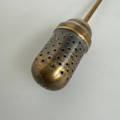 Raro infusor de té de latón chapado en plata, estilo Bauhaus, de Cristian Dell, Weimar, 1924