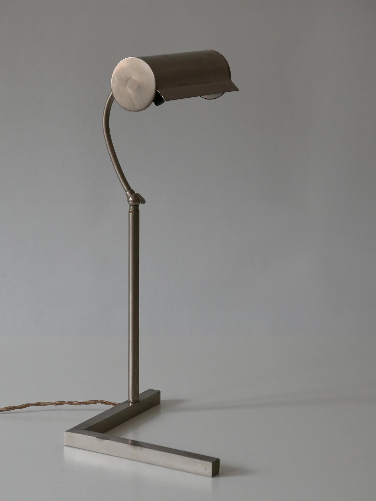 Early 20th Century Rare Bauhaus Table Lamp by Jacobus Johannes Pieter Oud for W. H. Gispen 1920s