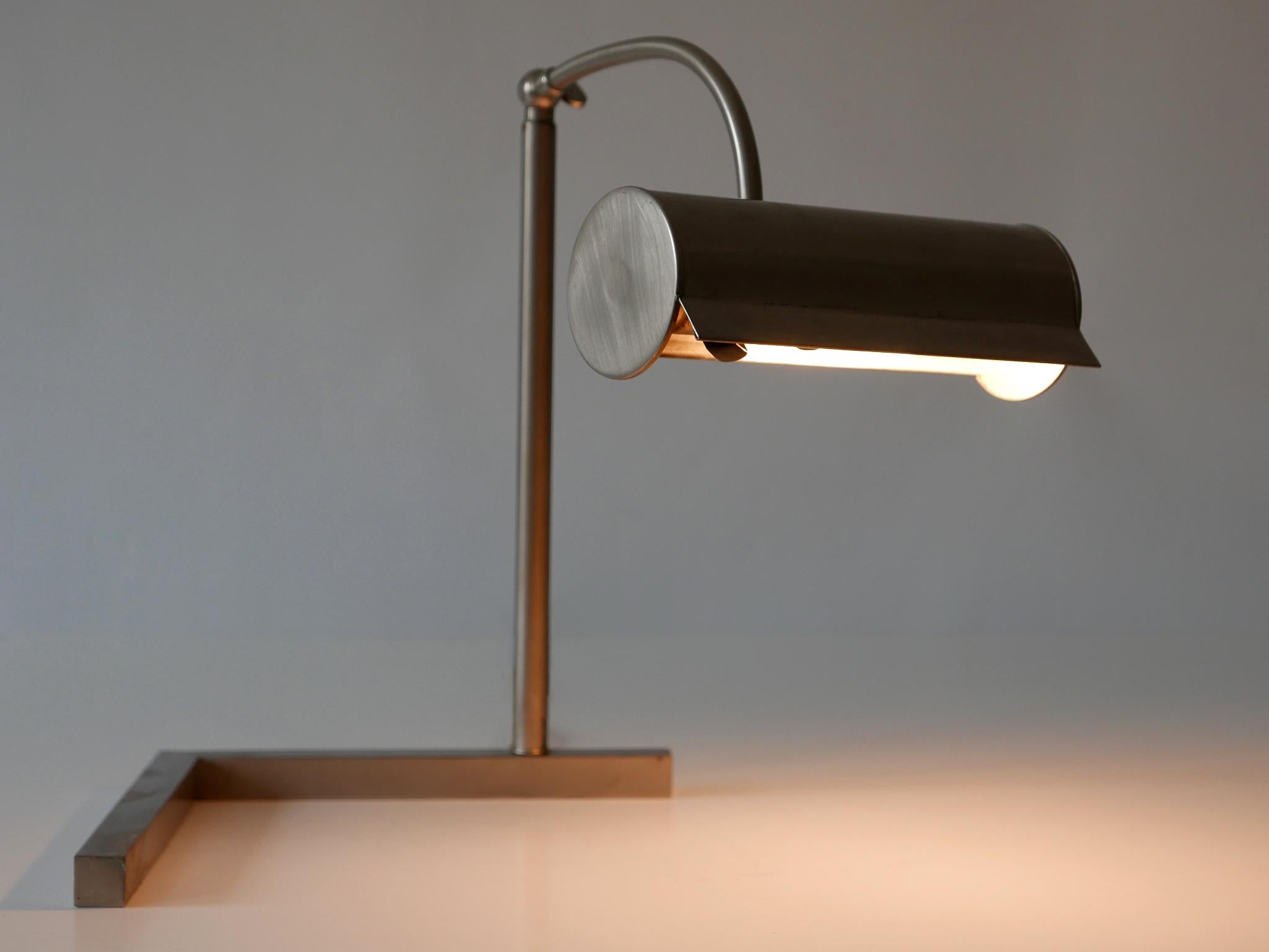 Rare Bauhaus Table Lamp by Jacobus Johannes Pieter Oud for W. H. Gispen 1920s 1