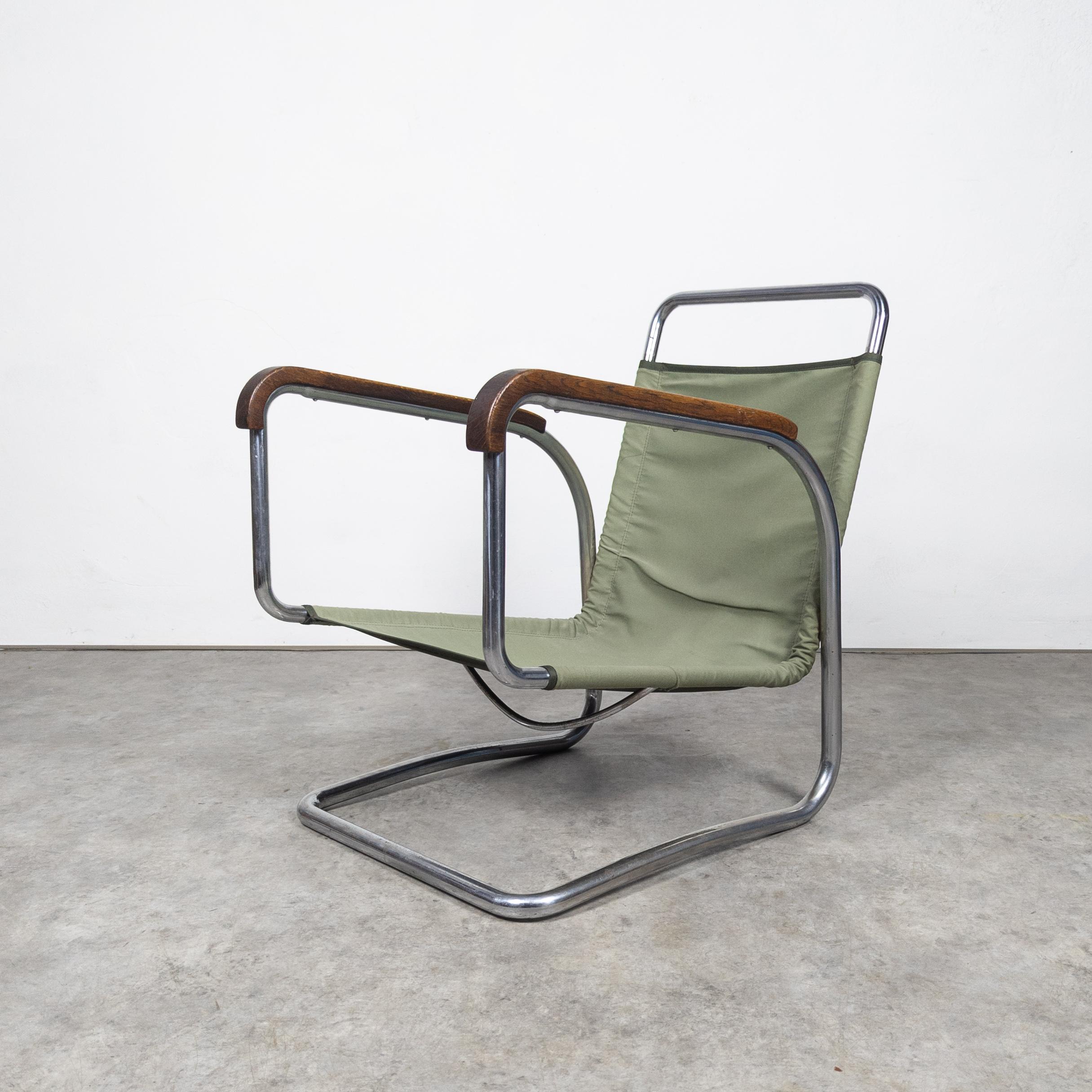 Mid-20th Century Rare Bauhaus tubular steel armchair H-91 by Jindřich Halabala for UP Závody 