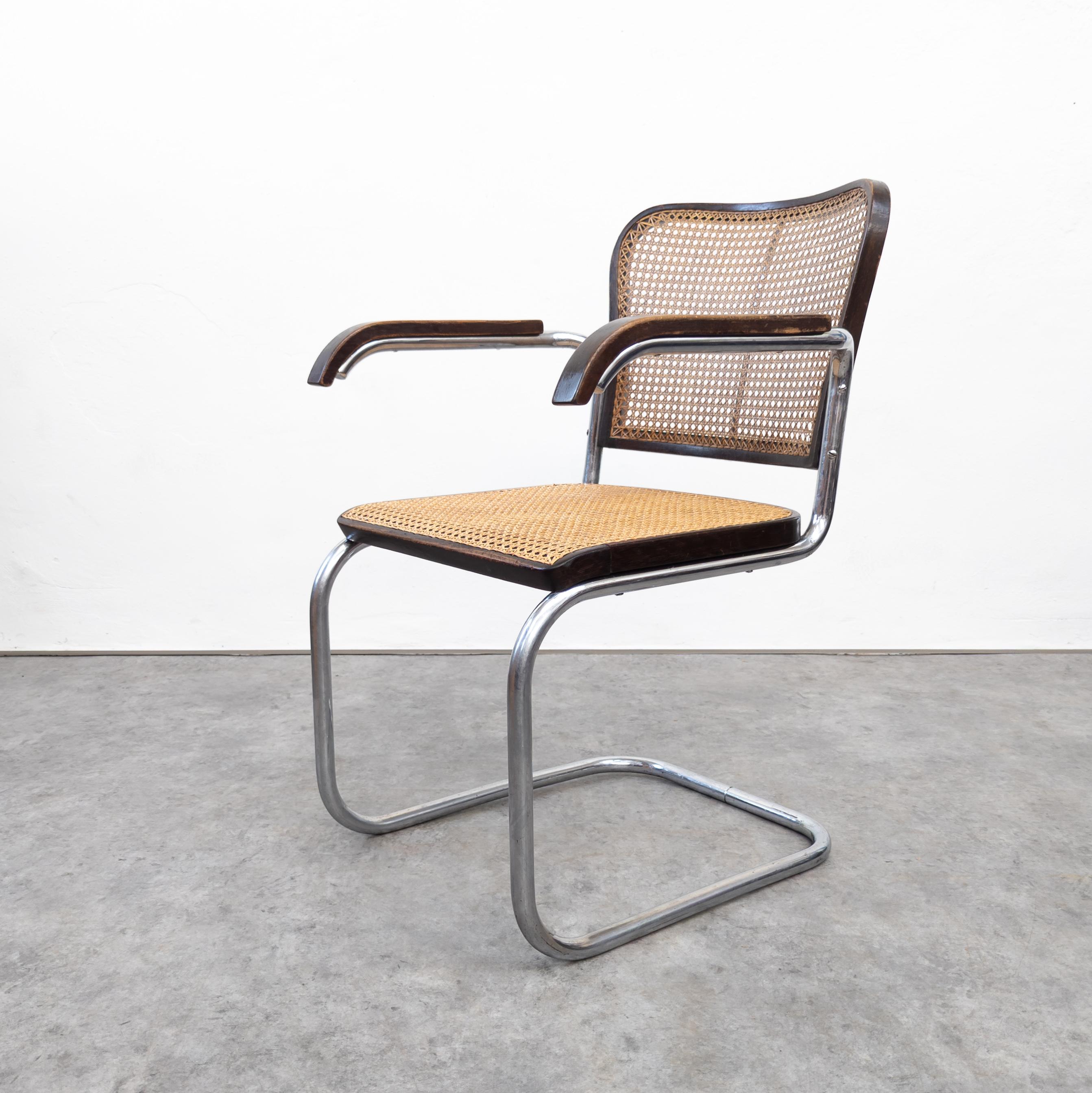 Milieu du XXe siècle Rare fauteuil Bauhaus en acier tubulaire K 17 de Robert Slezák  en vente