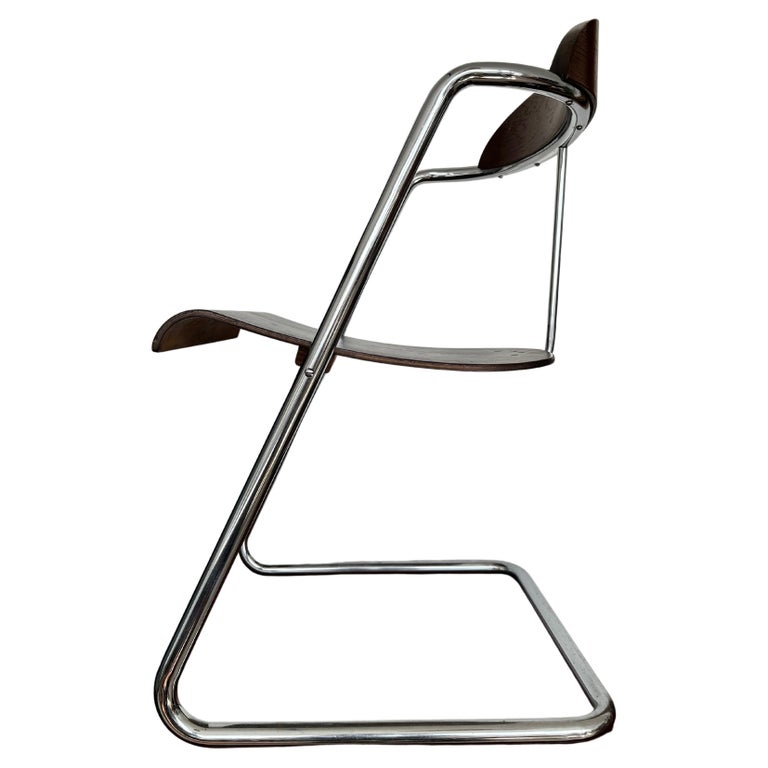 Rare Bauhaus Tubular Steel Chrome Chair H138 by J. Halabala, 1930s For