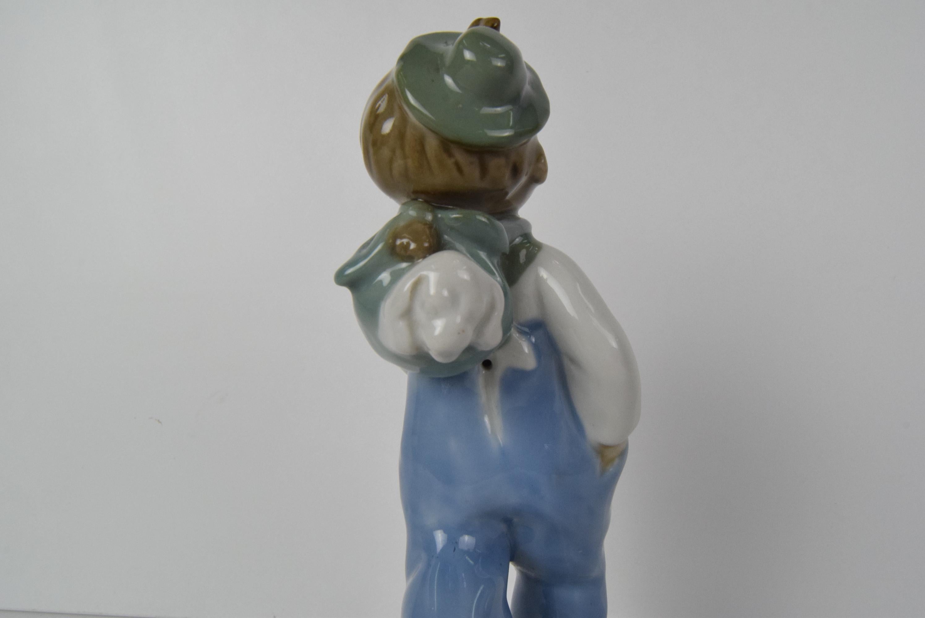 Rare Beautiful Design Porcelain Boy Figurine by Ella Strobach König/ ROYAL DUX For Sale 3
