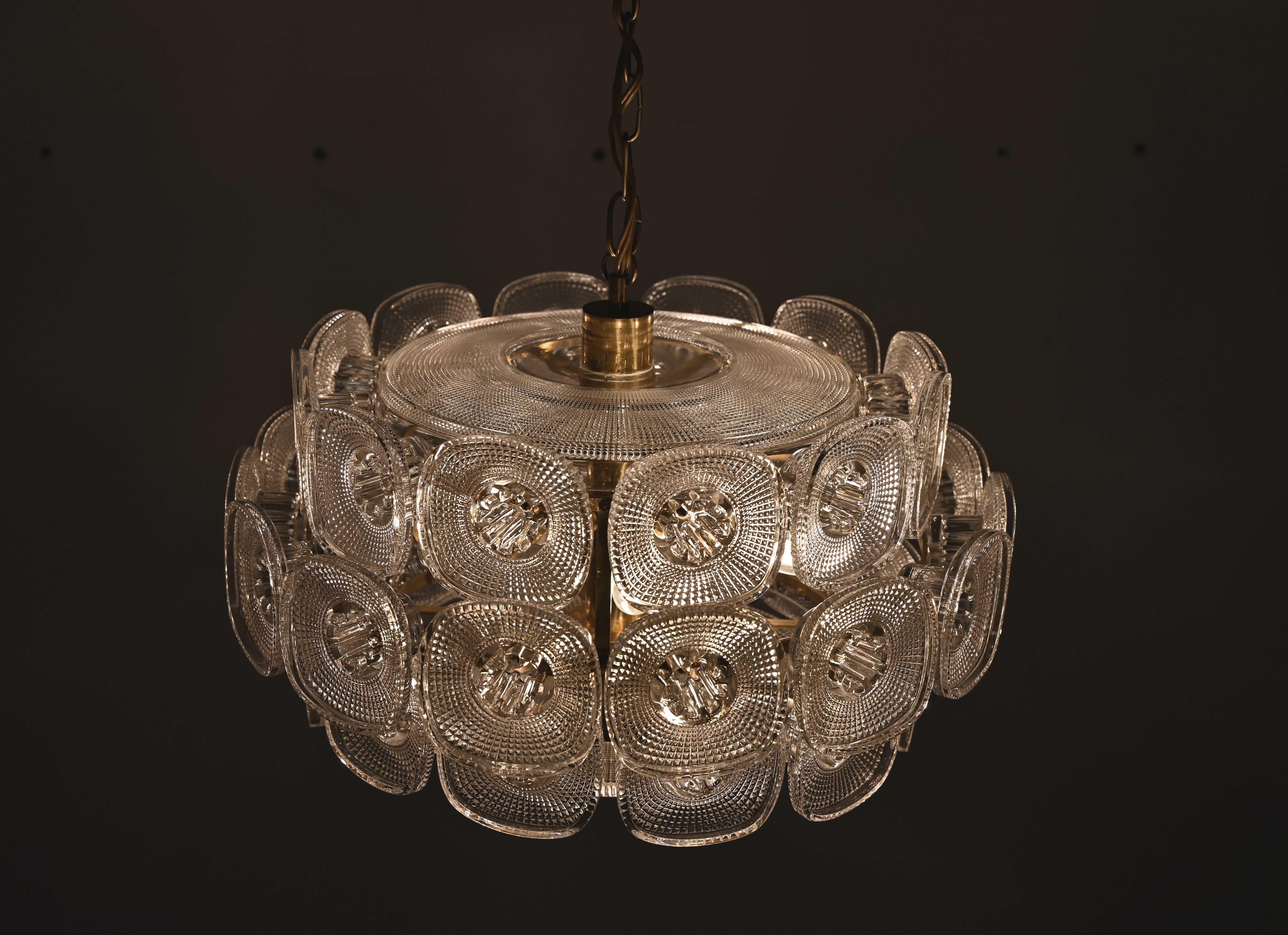 Rare Beautiful Vineta Chandelier by Kjell Blomberg from the 1960s For Sale 7