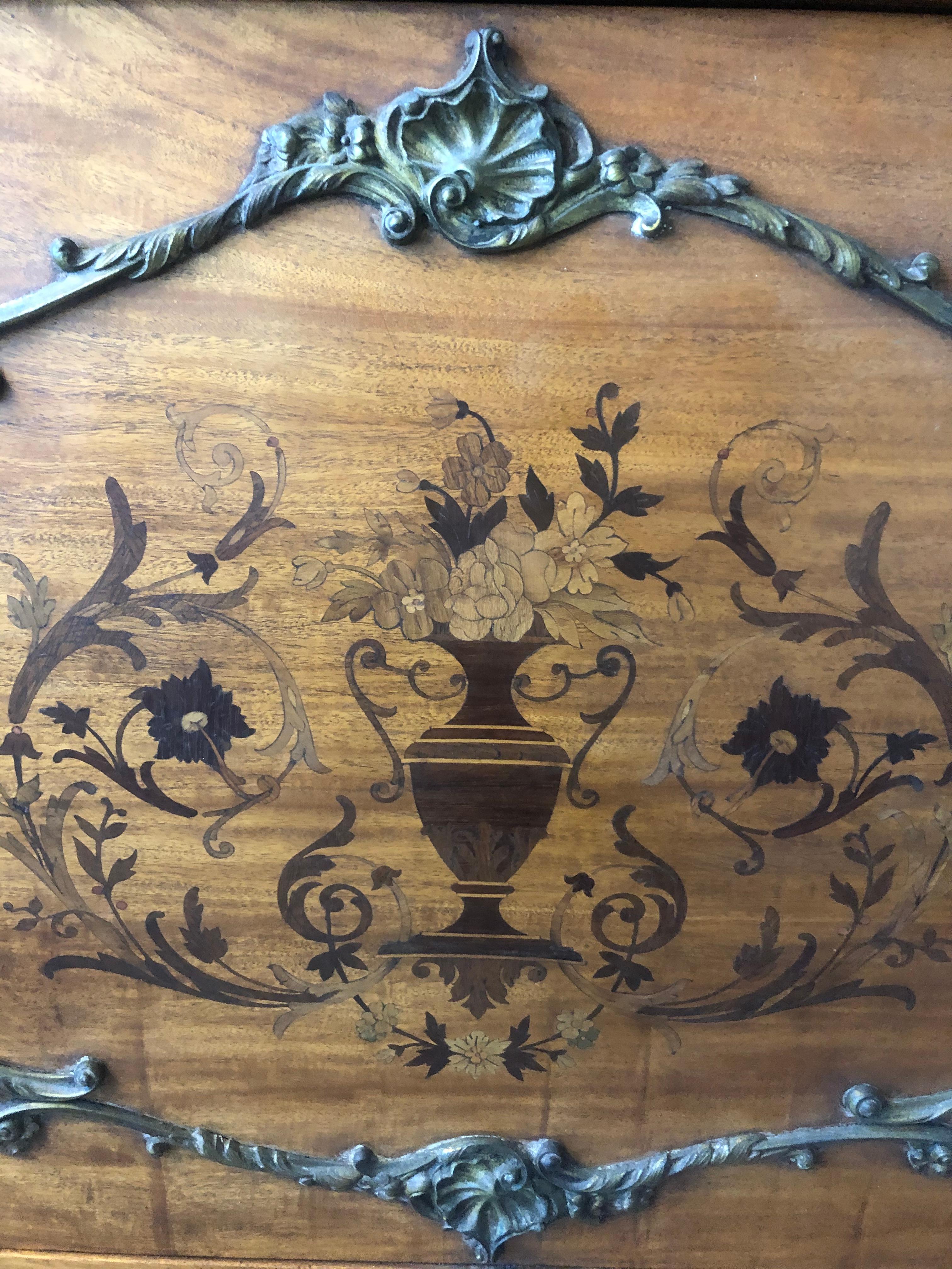 Rare Beauty 19th Century Edwardian Curio Vitrine Display Cabinet 5