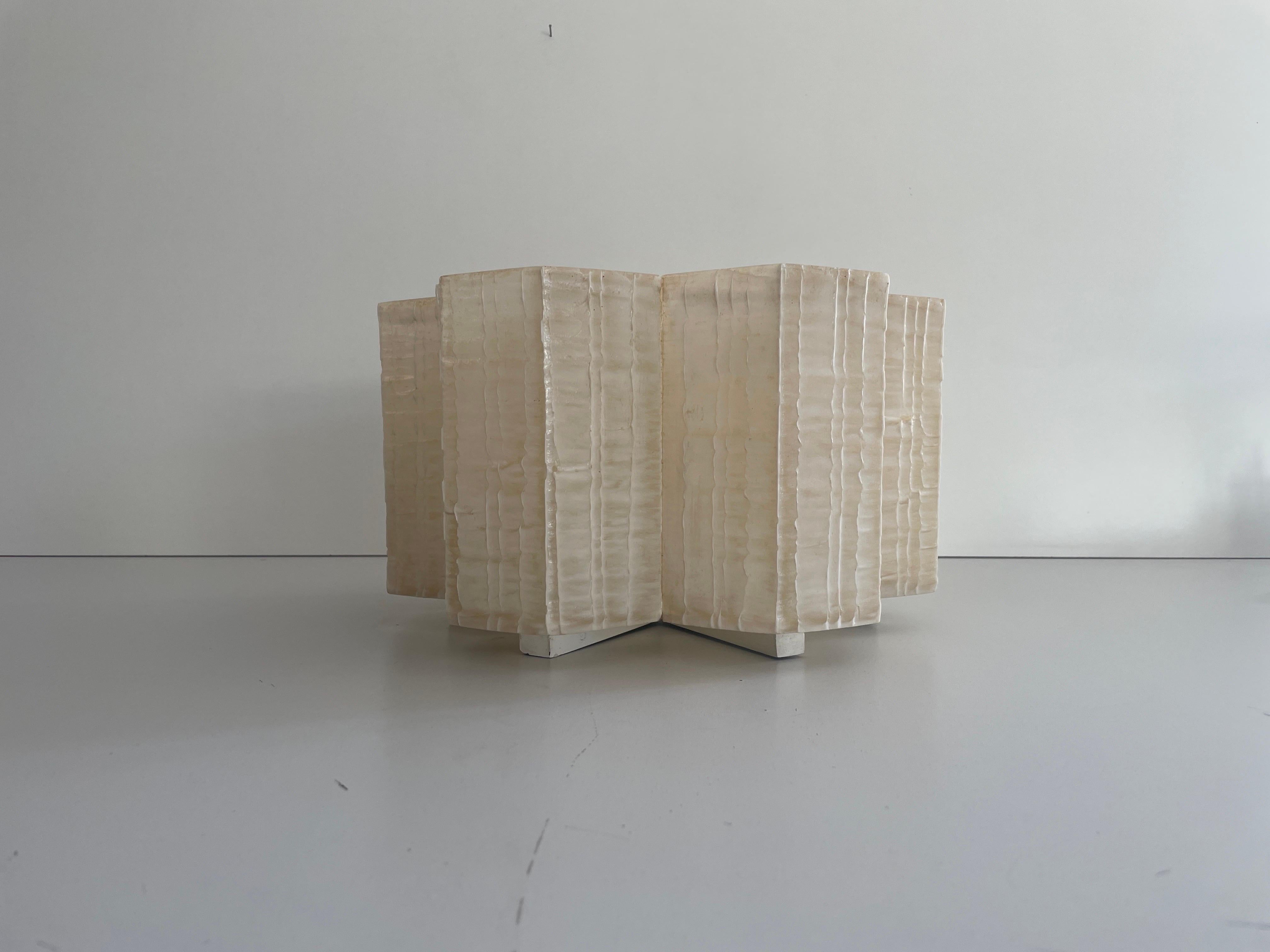 Rare Bee Honeycomb Design Fiberglass Flush Mount Light, 1960s, Allemagne Excellent état - En vente à Hagenbach, DE