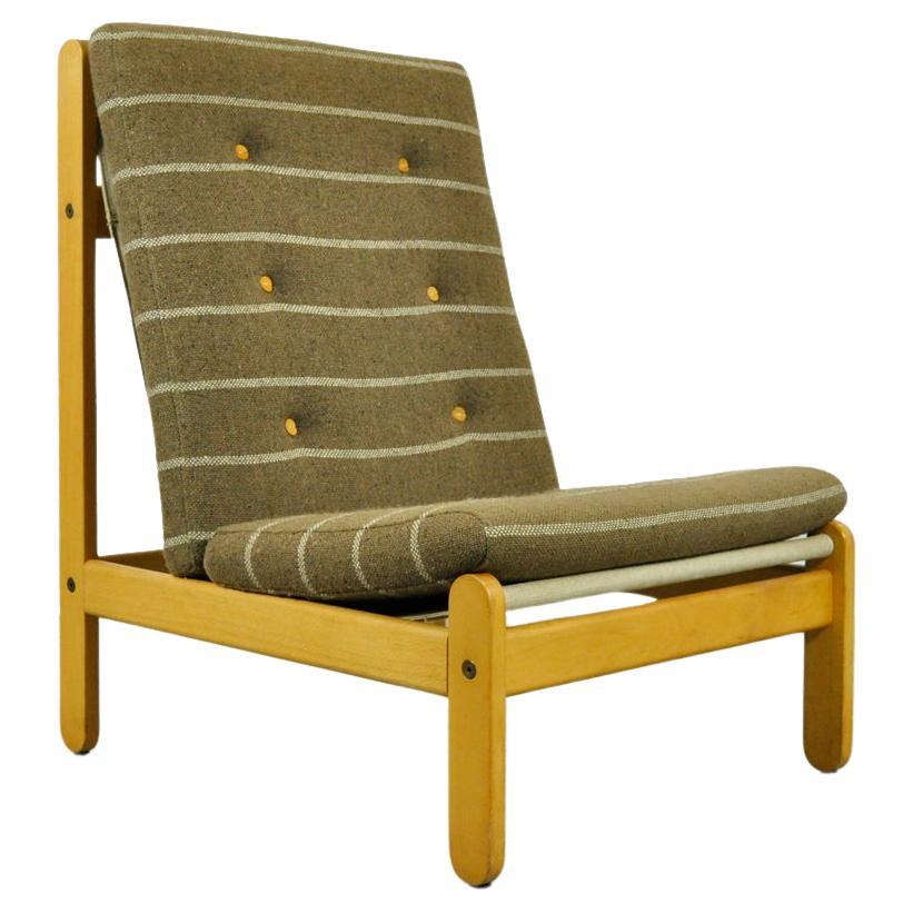 Rare beech easy lounge chair by Bernt Petersen for Schiang Furniture, Denmark 60 For Sale