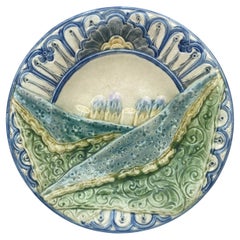 Antique Rare Belgium Majolica Asparagus Plate Wasmuel, circa 1880