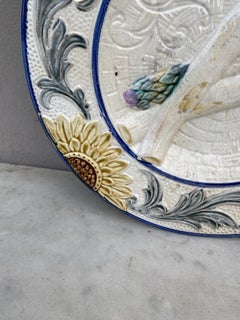 Rare Belgium Majolica Asparagus Sunflower Plate Wasmuel, circa 1880