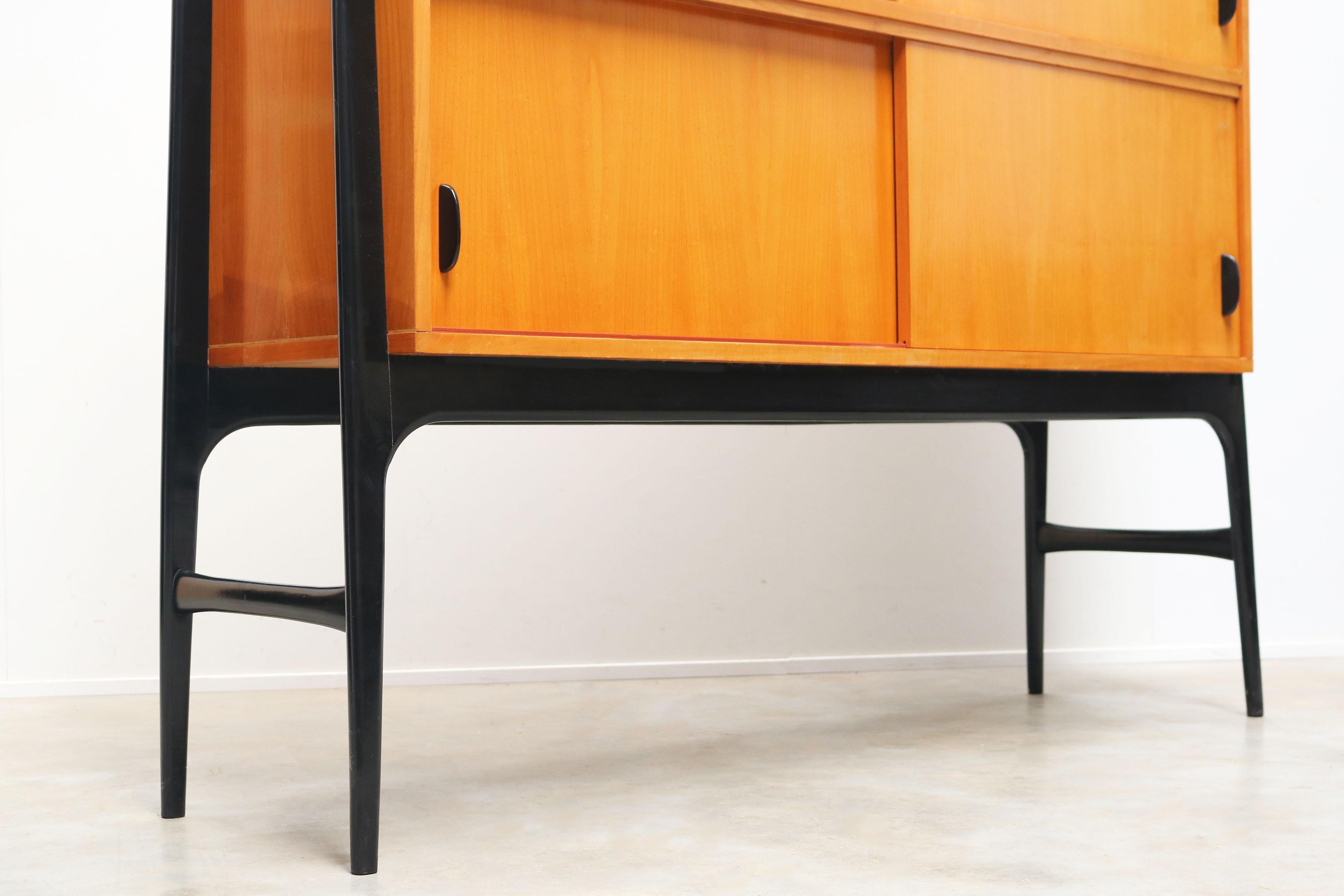 Mid-Century Modern Rare buffet belge du milieu du siècle dernier par Alfred Hendrickx pour Belform 1958 en vente