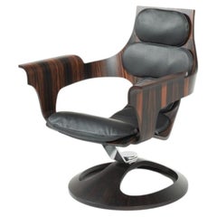 Rara poltrona a campana di Joe Colombo per Benini, Italia