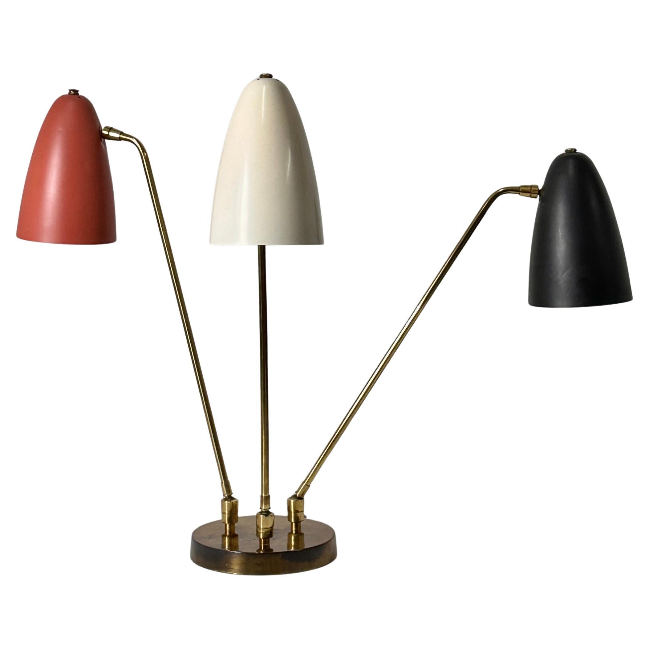 Rare lampe de table à trois bras articulés en laiton multicolore Ben Seibel 1950s en vente