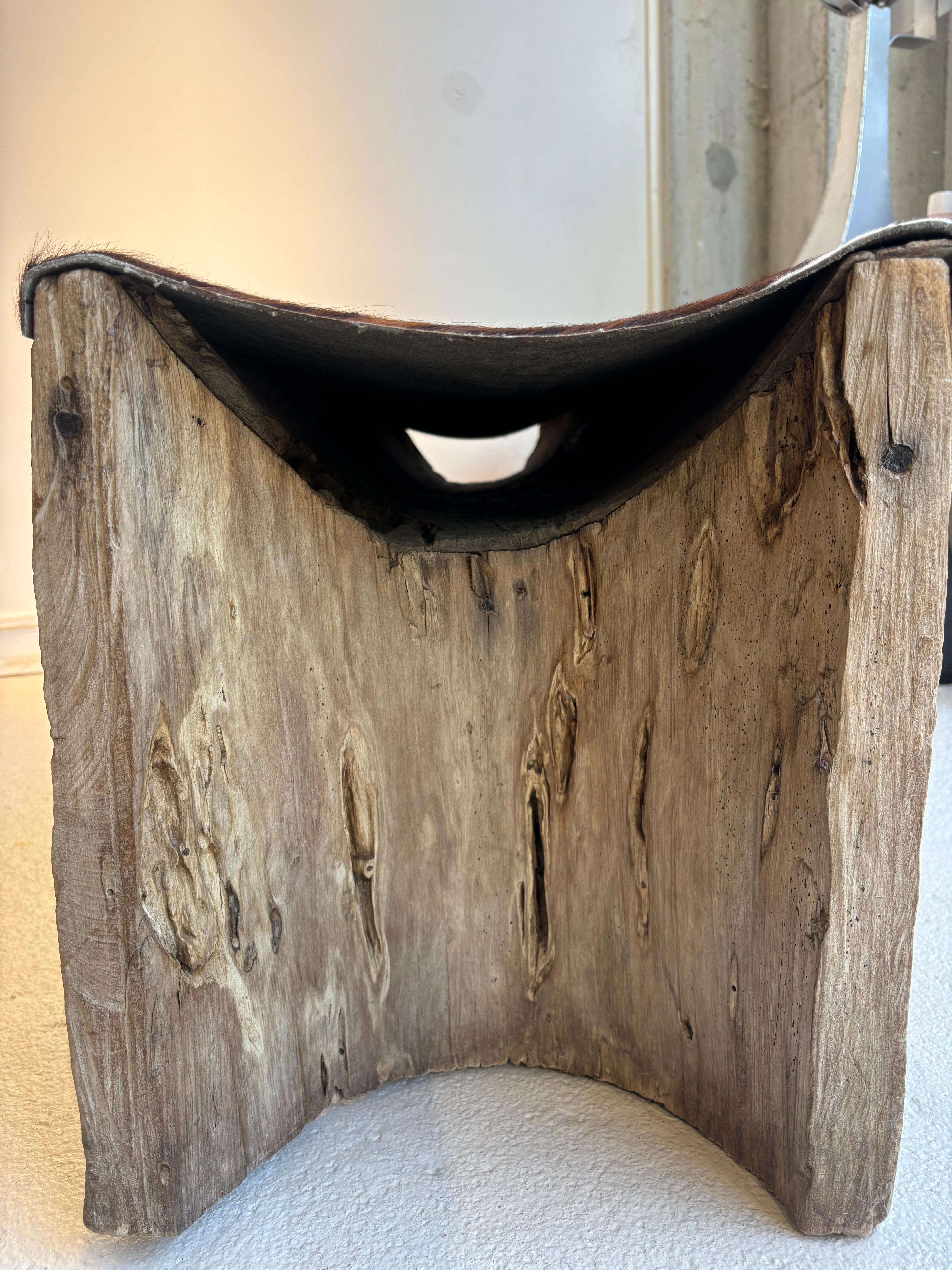 Brutalist Rare bench attributed to Zanine Caldas For Sale