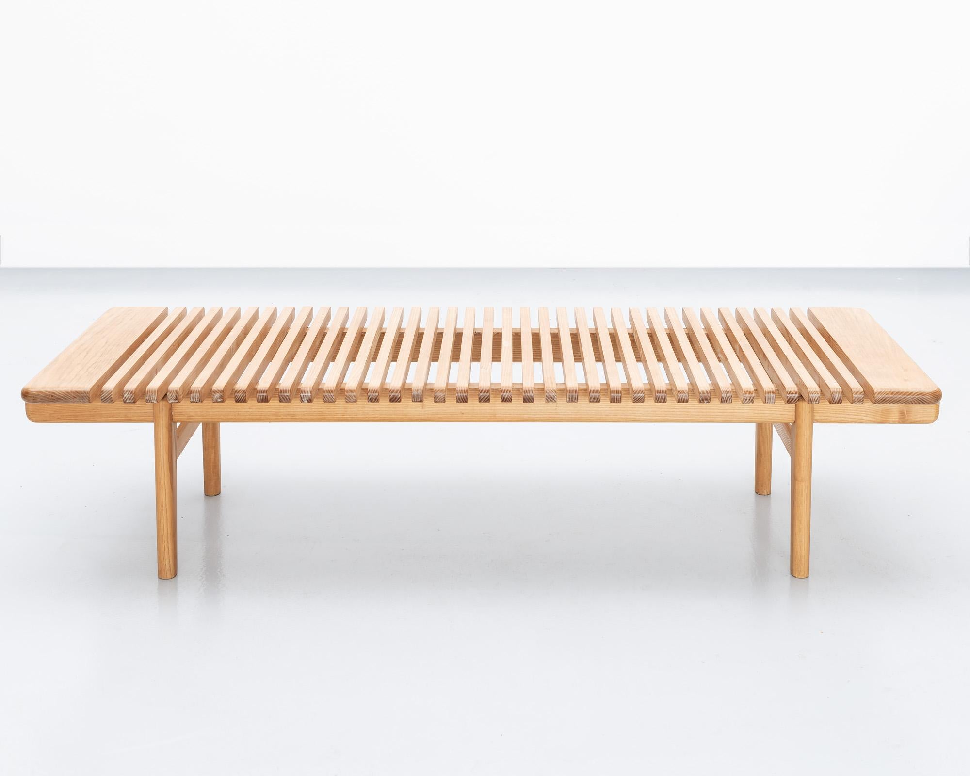 A rare and early bench by Hans Wegner in ash for Johannes Hansen. Limited production, Denmark, 1953.