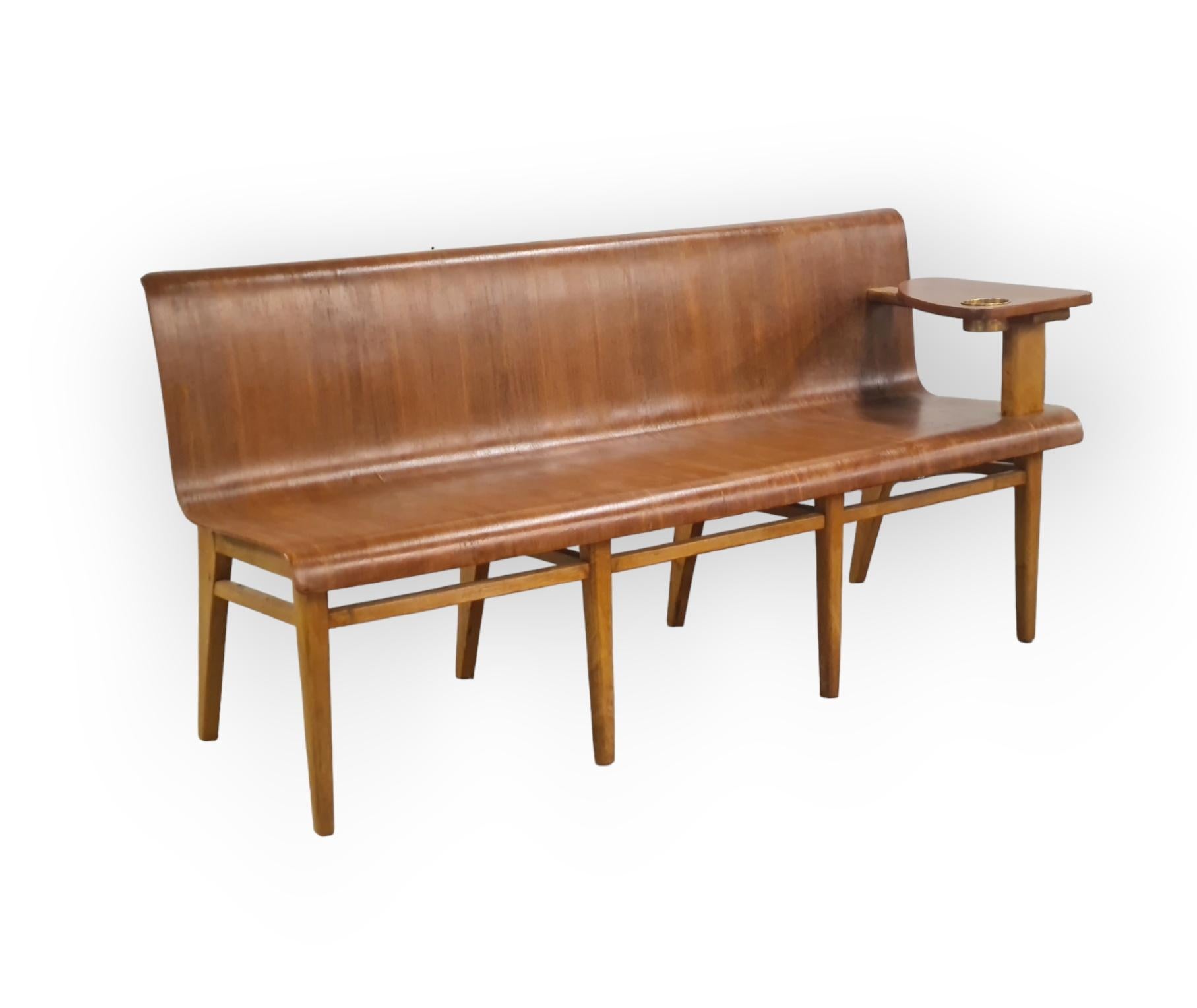 An exceptionally rare bench by Finnish Architect Risto Veikko Luukkonen (1902-1972) who was one of the pioneer functionalist architects to lead the movement in Finland. His career started in the 1920s and spaned till the late 1960s.
The bench is