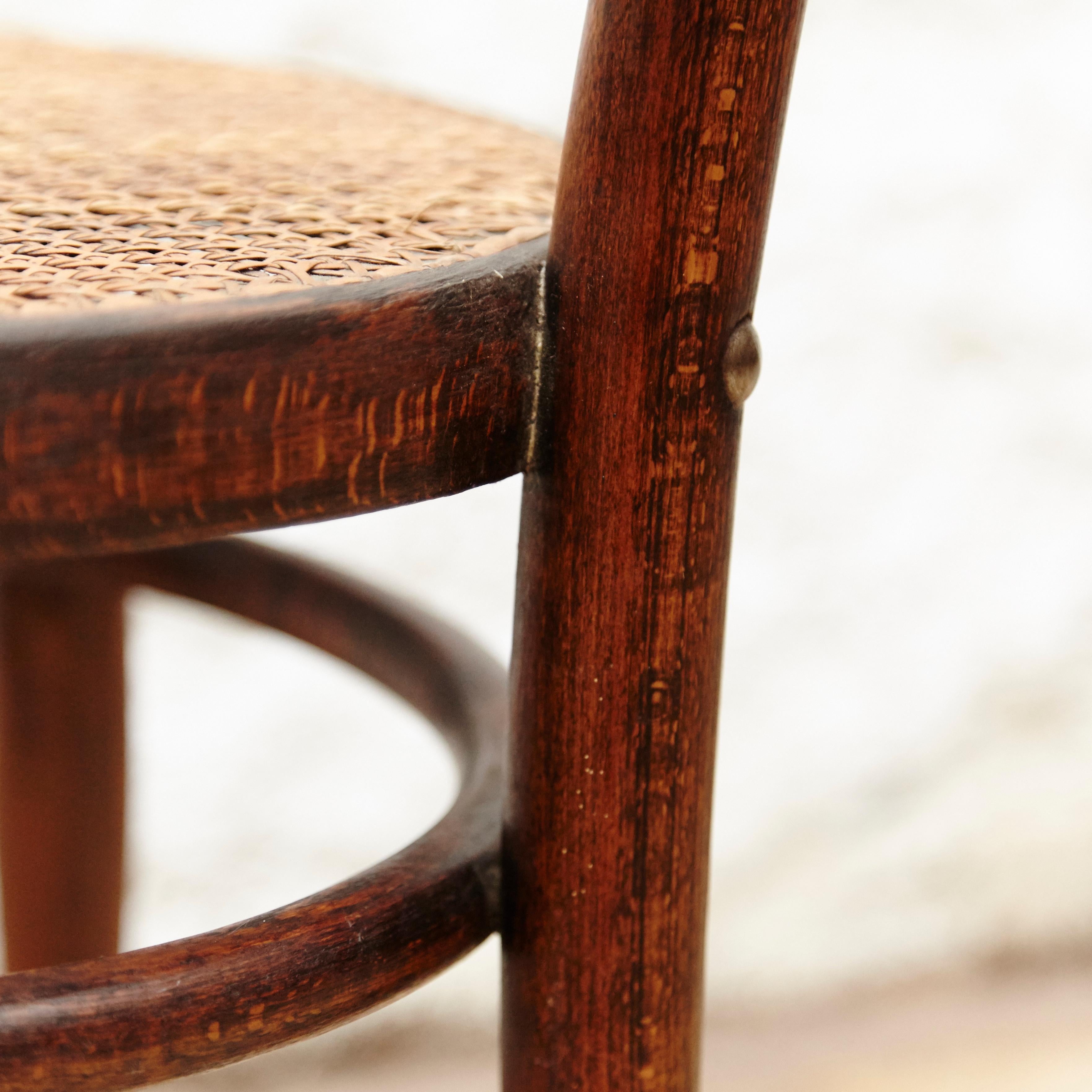 Rare Bentwood and Rattan Chair in the Style of Thonet, circa 1920 In Good Condition In Barcelona, Barcelona