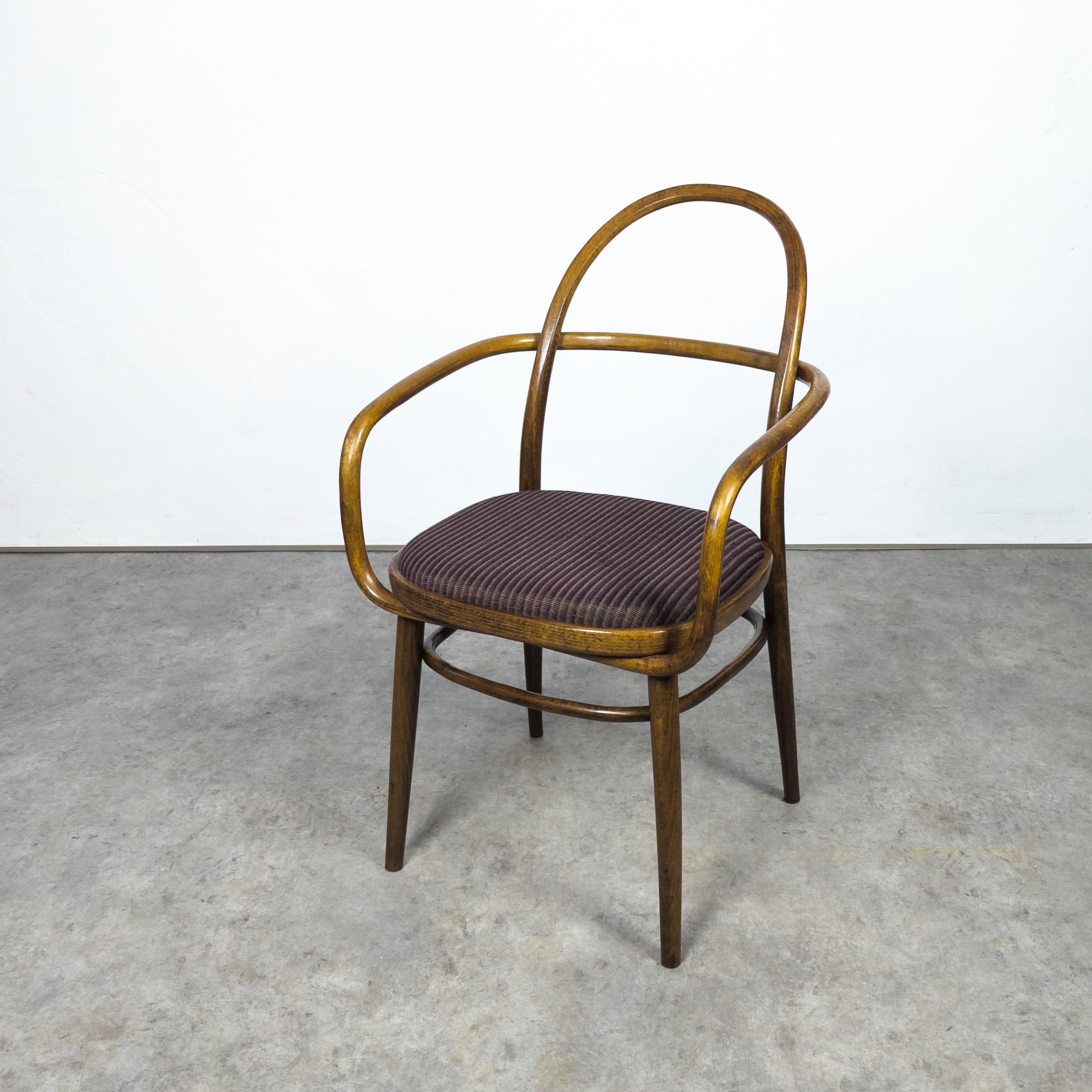 Rare fauteuil en bois courbé de Radomír Hofman pour TON, 1967 en vente 1