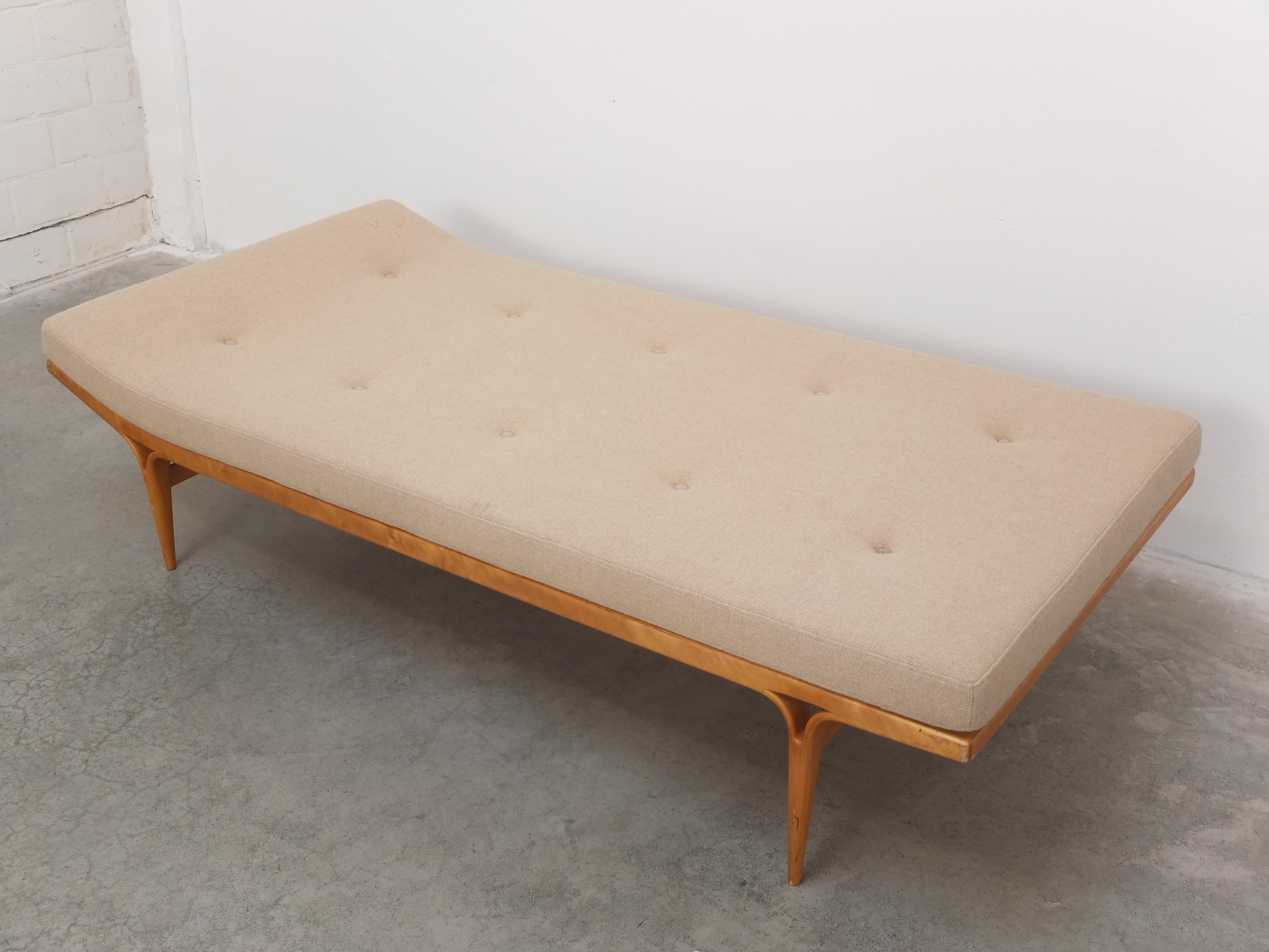 20th Century Rare 'Berlin' Daybed by Bruno Mathsson for Karl Mathsson, 1957 For Sale