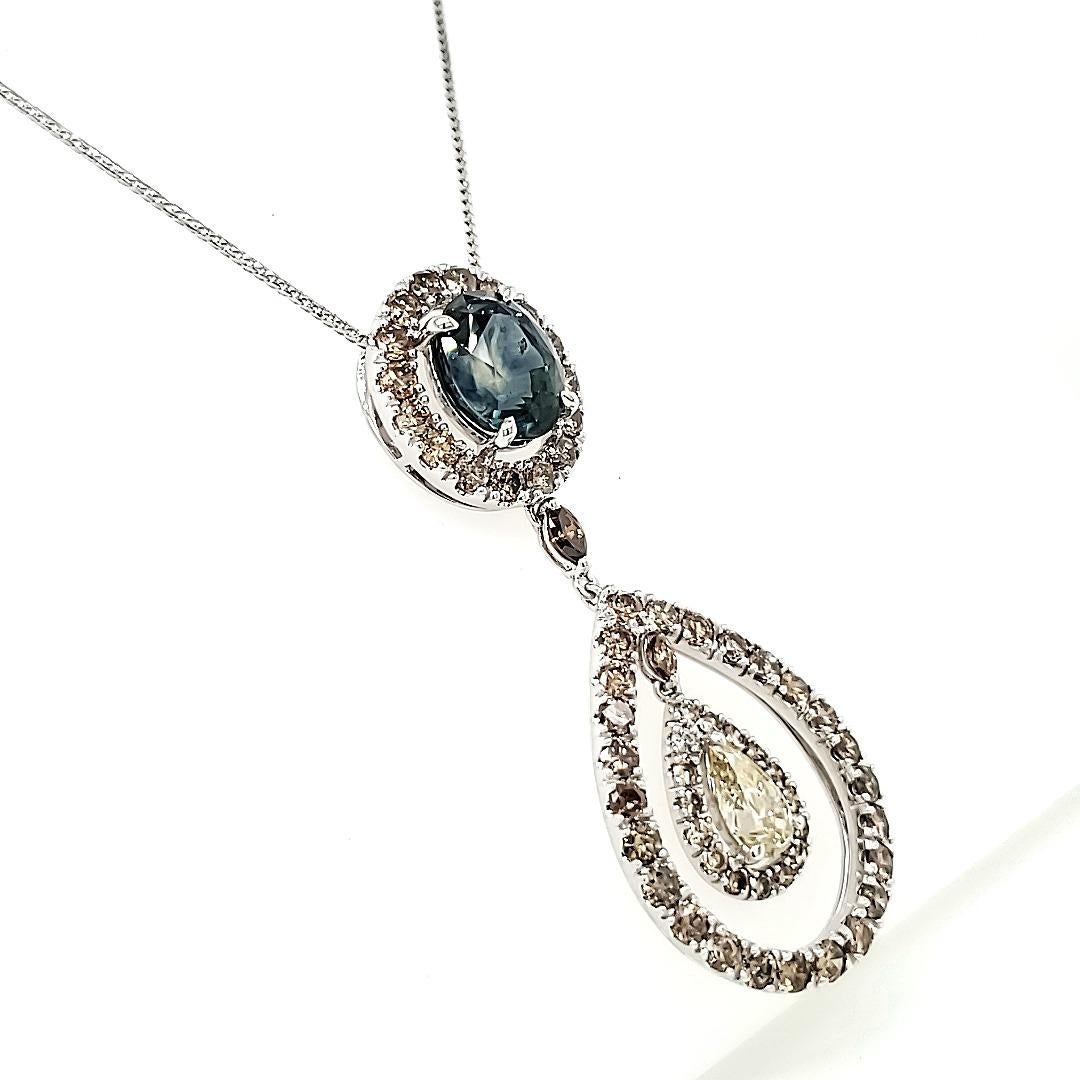 Rare Bi-colored Blue-Green Sapphire pendant with diamonds For Sale 1