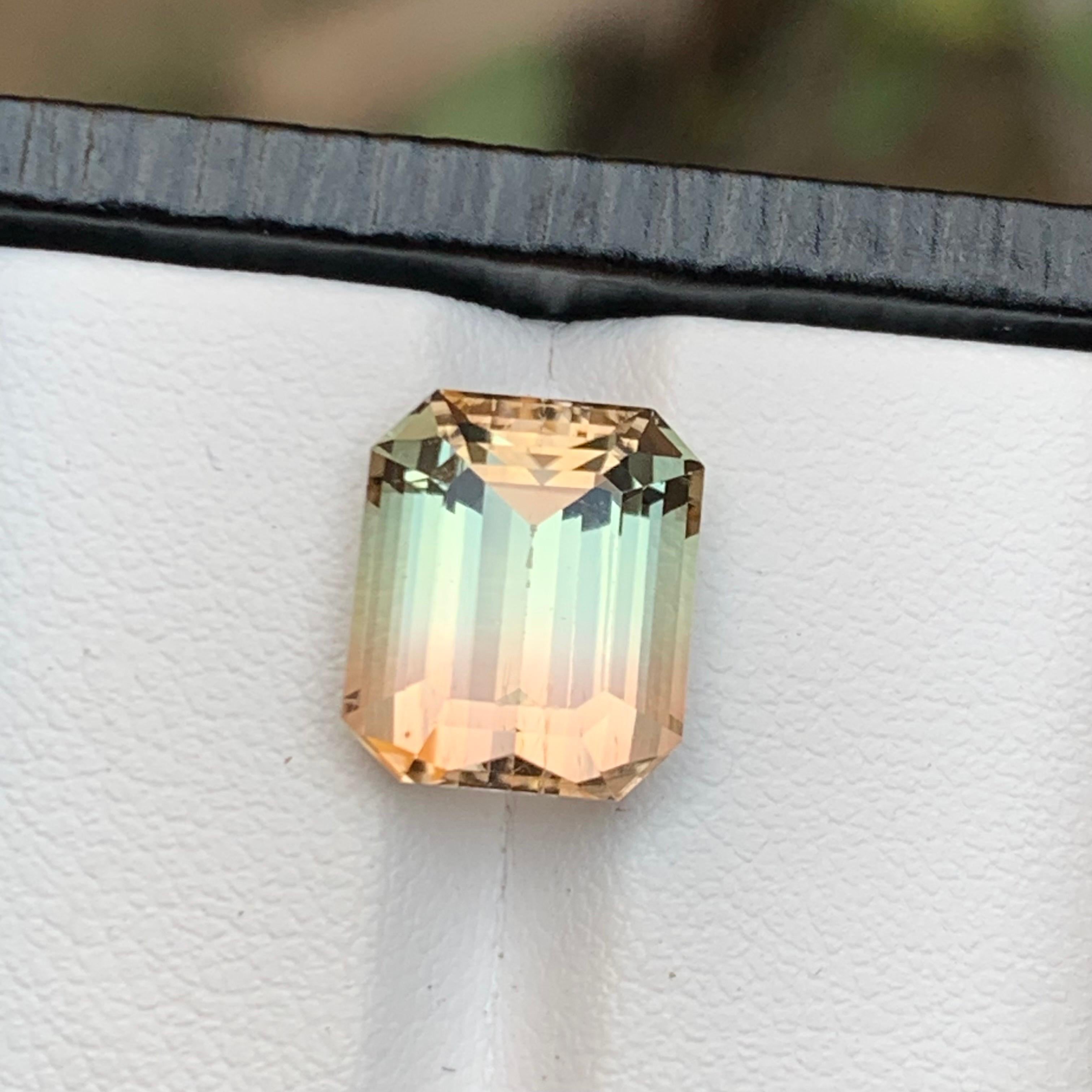 Seltener zweifarbiger natürlicher Turmalin-Ring, loser Edelstein, 5,80 Ct-Smaragd/Achteck-Schliff im Zustand „Neu“ im Angebot in Peshawar, PK