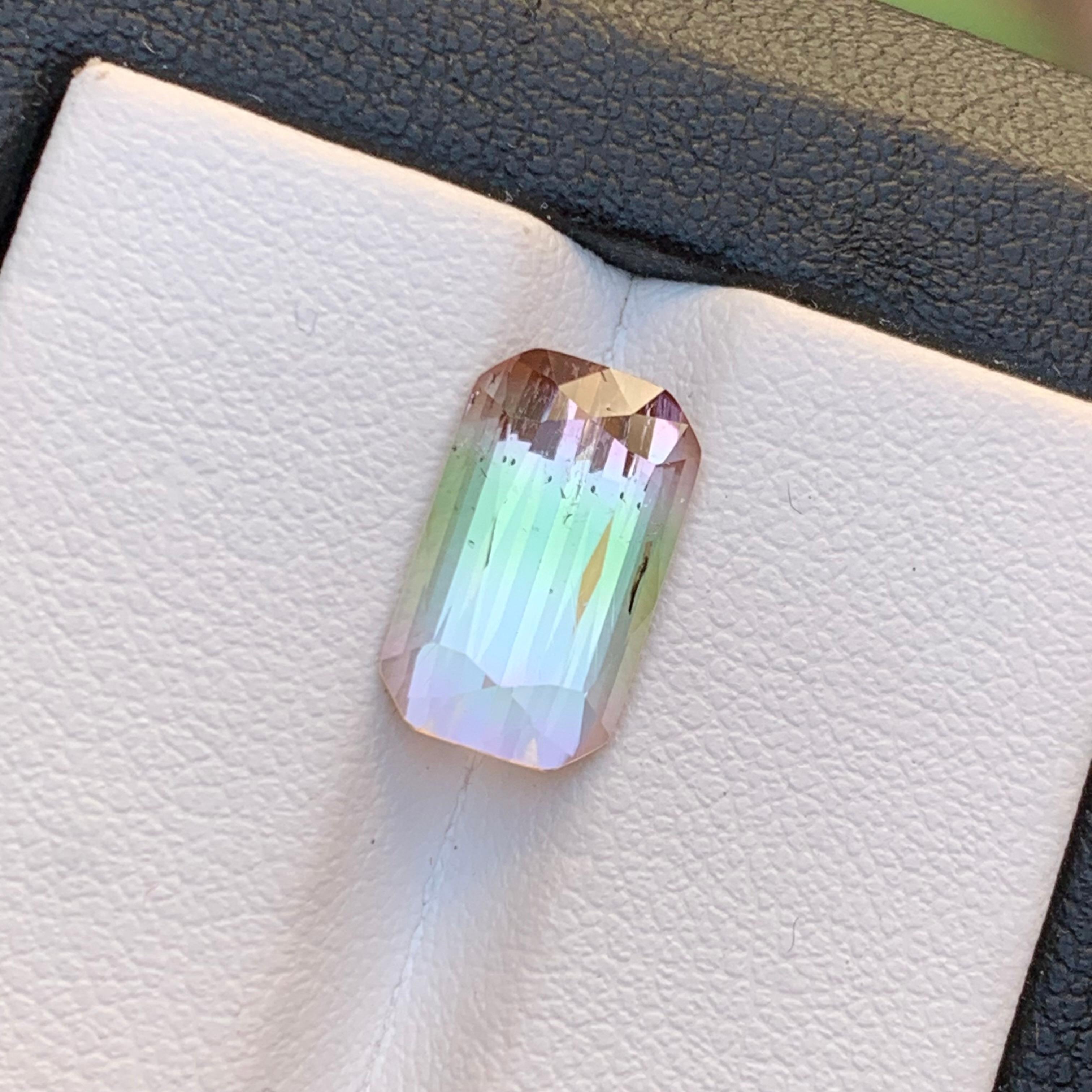 Bague pendentif rare en tourmaline naturelle bicolore taille coussin, pierre précieuse non sertie de 4,45 carats en vente 4