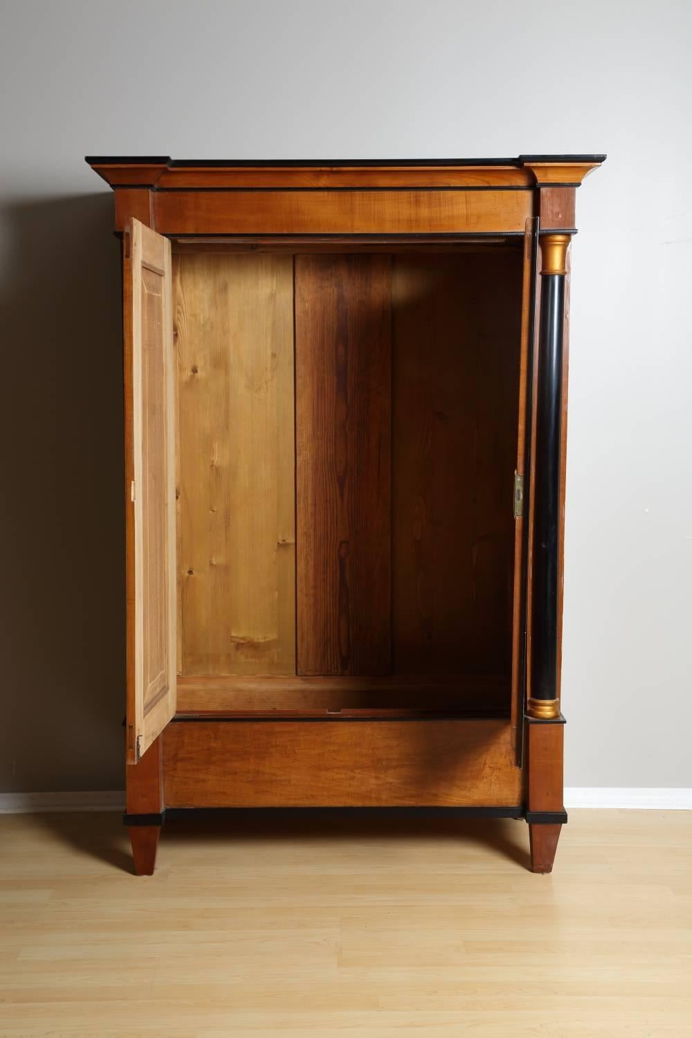 Rare Biedermeier Pearwood Wardrobe, circa 1820 In Excellent Condition For Sale In Chicago, IL