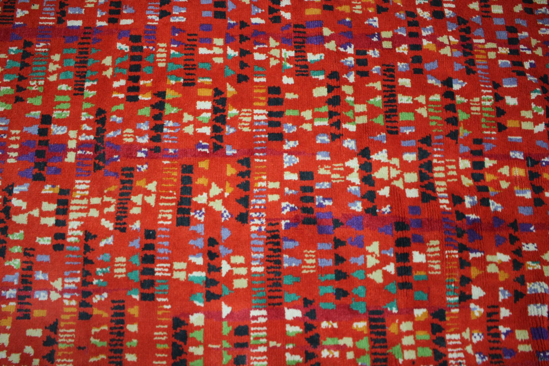 Rare Big Beautiful Abstract Design Wool Hand-Made Carpet / Rug, 1950s In Good Condition For Sale In Praha, CZ