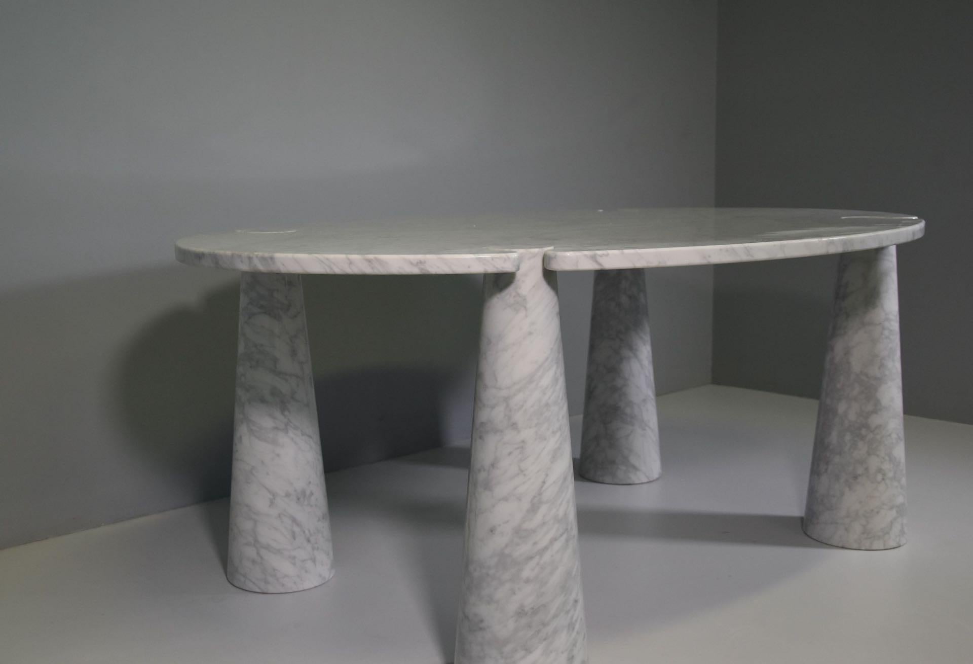 Rare Big Dining Table by Angelo Mangiarotti for Skipper in Carrara Marble For Sale 2