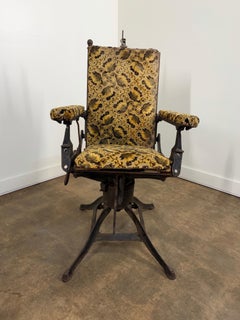 Rare Bigelow St. Louis Mechanical Barber / Medical Chair, Circa 1890–1905