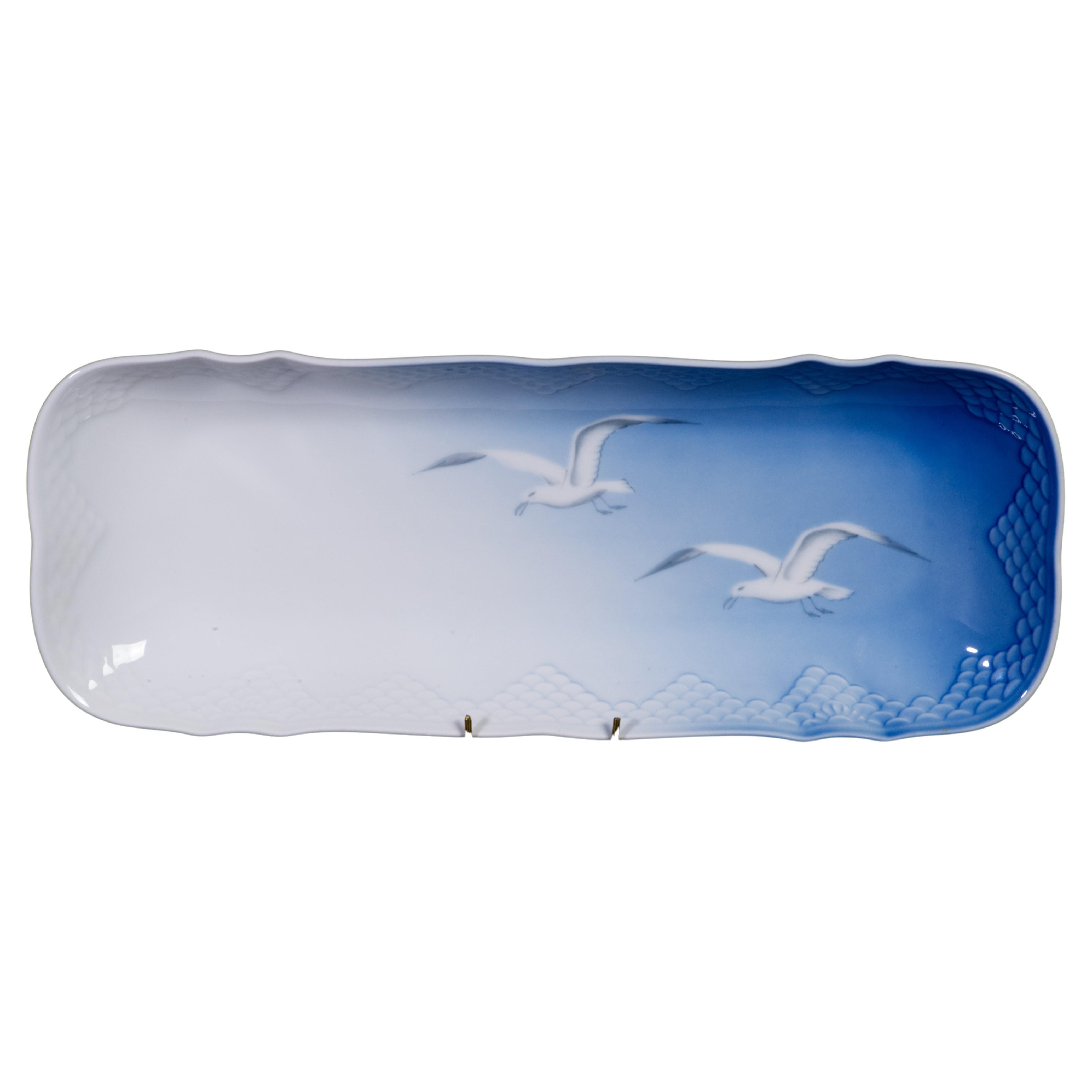 Rare Bing & Grondahl Seagull sandwich tray or service platter For Sale