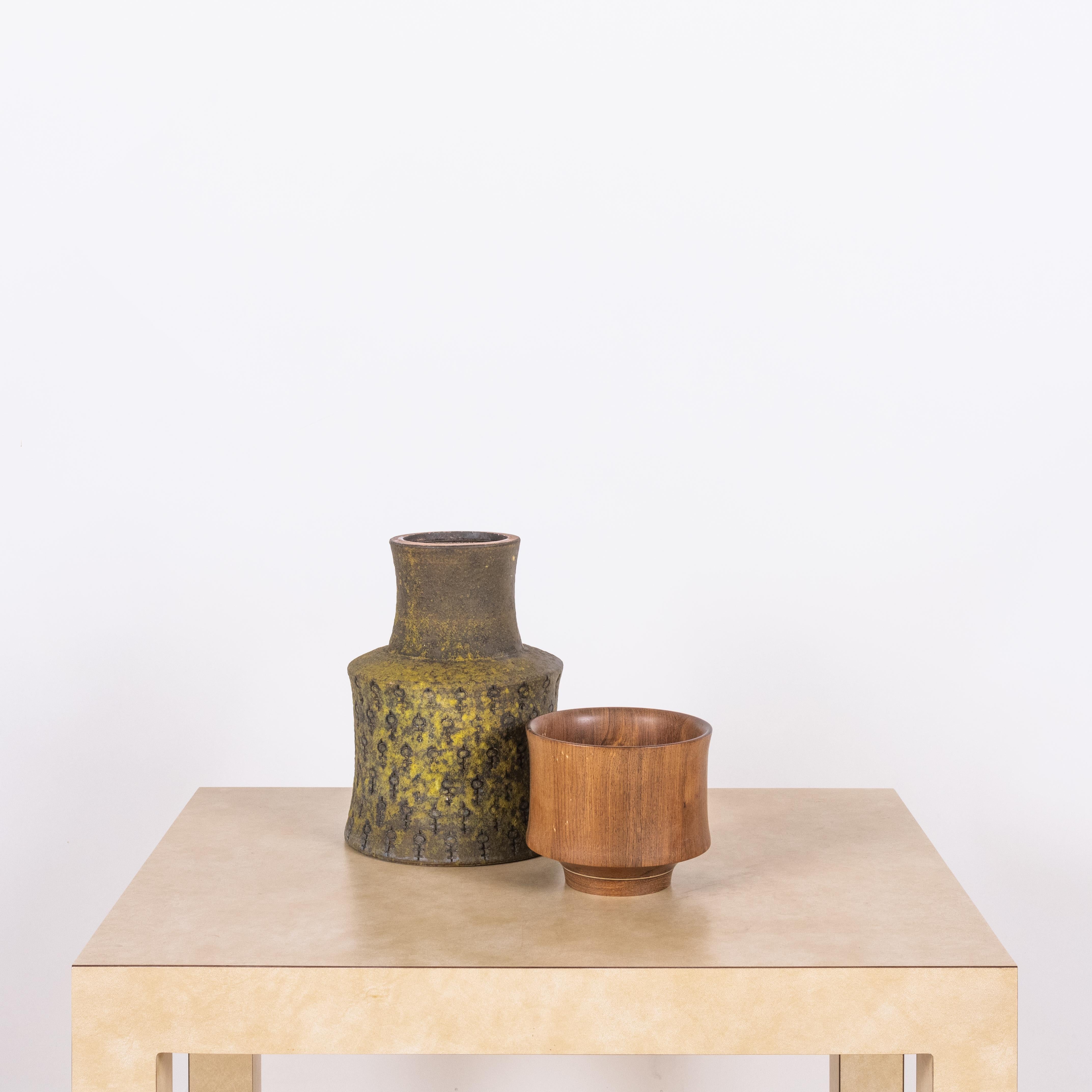 Seltene Bitossi-Vase mit passender Schale aus Teakholz (Moderne) im Angebot