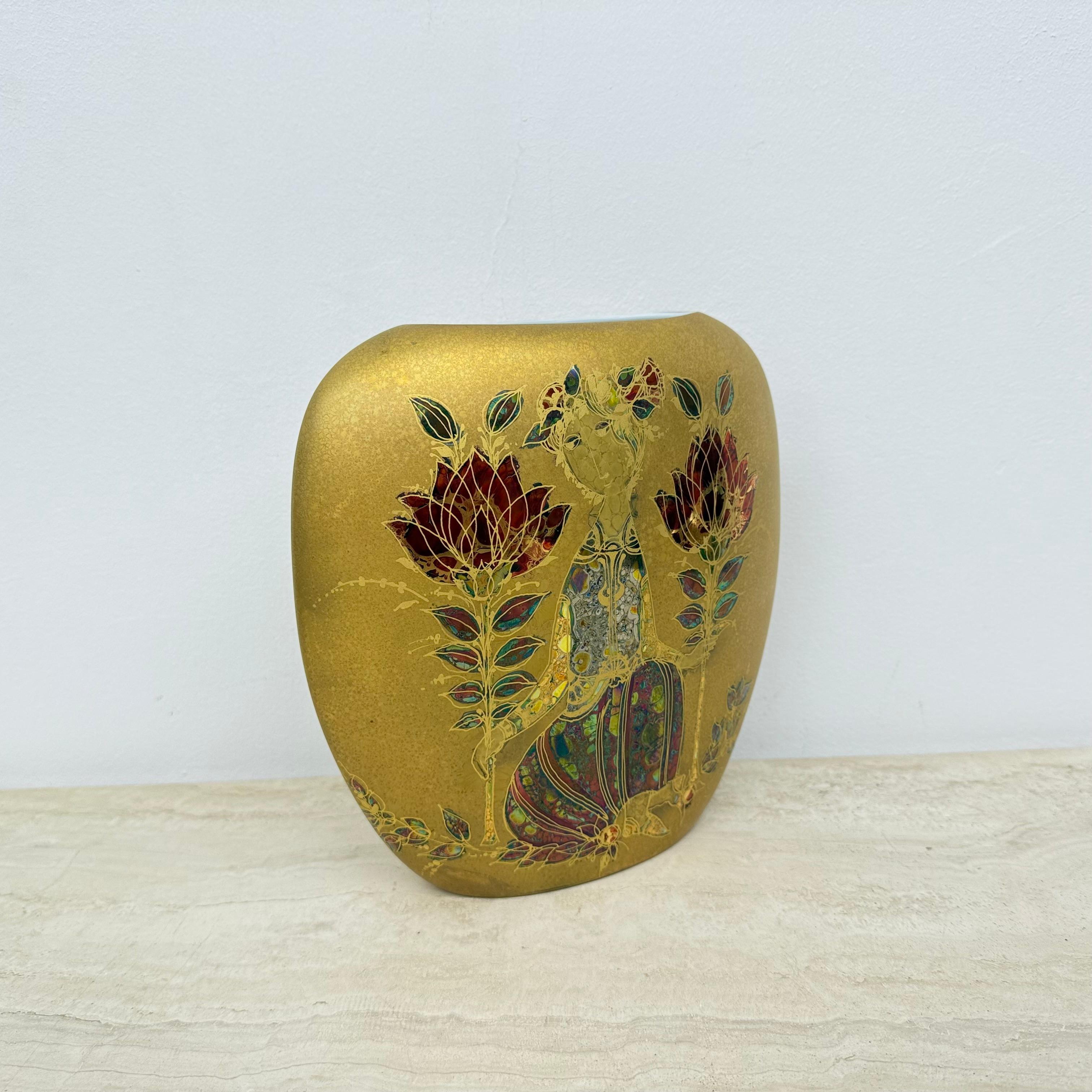 Rare vase Bjørn Wiinblad pour Rosenthal, décor doré, années 1970 en vente 6
