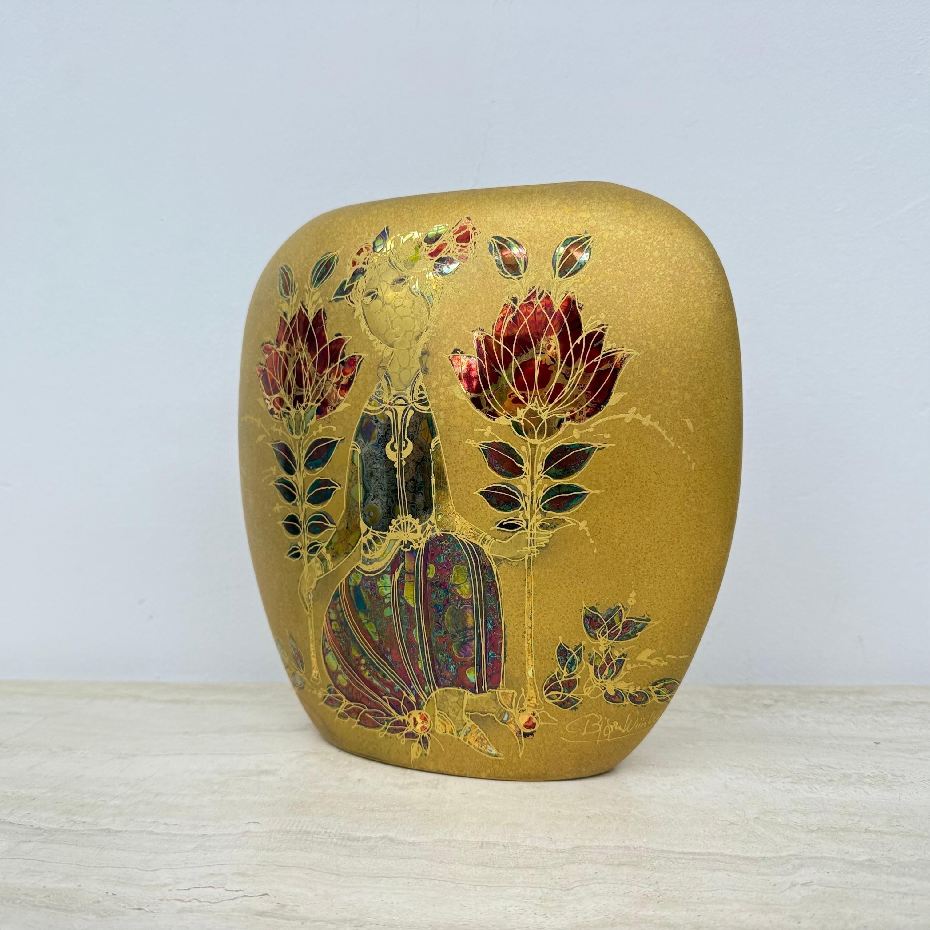 Rare vase Bjørn Wiinblad pour Rosenthal, décor doré, années 1970 Bon état - En vente à Delft, NL