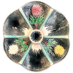 Rare Black Antique English Wedgwood Porcelain Oyster Plate, circa 1880-1890