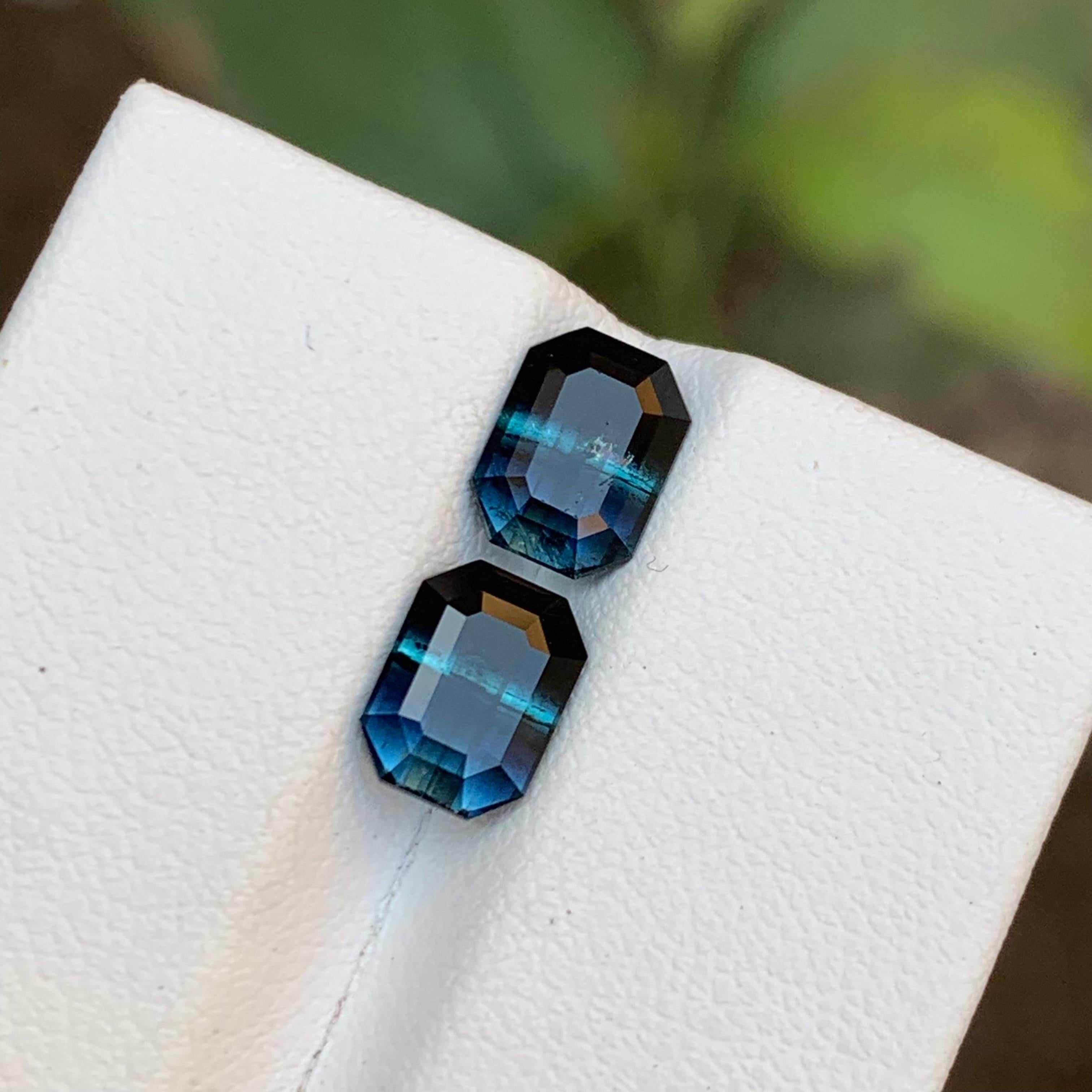 Rare Black-Blue Bicolor Tourmaline Gemstone Pairs, 2.75 Ct Emerald Cut-Earrings For Sale 1