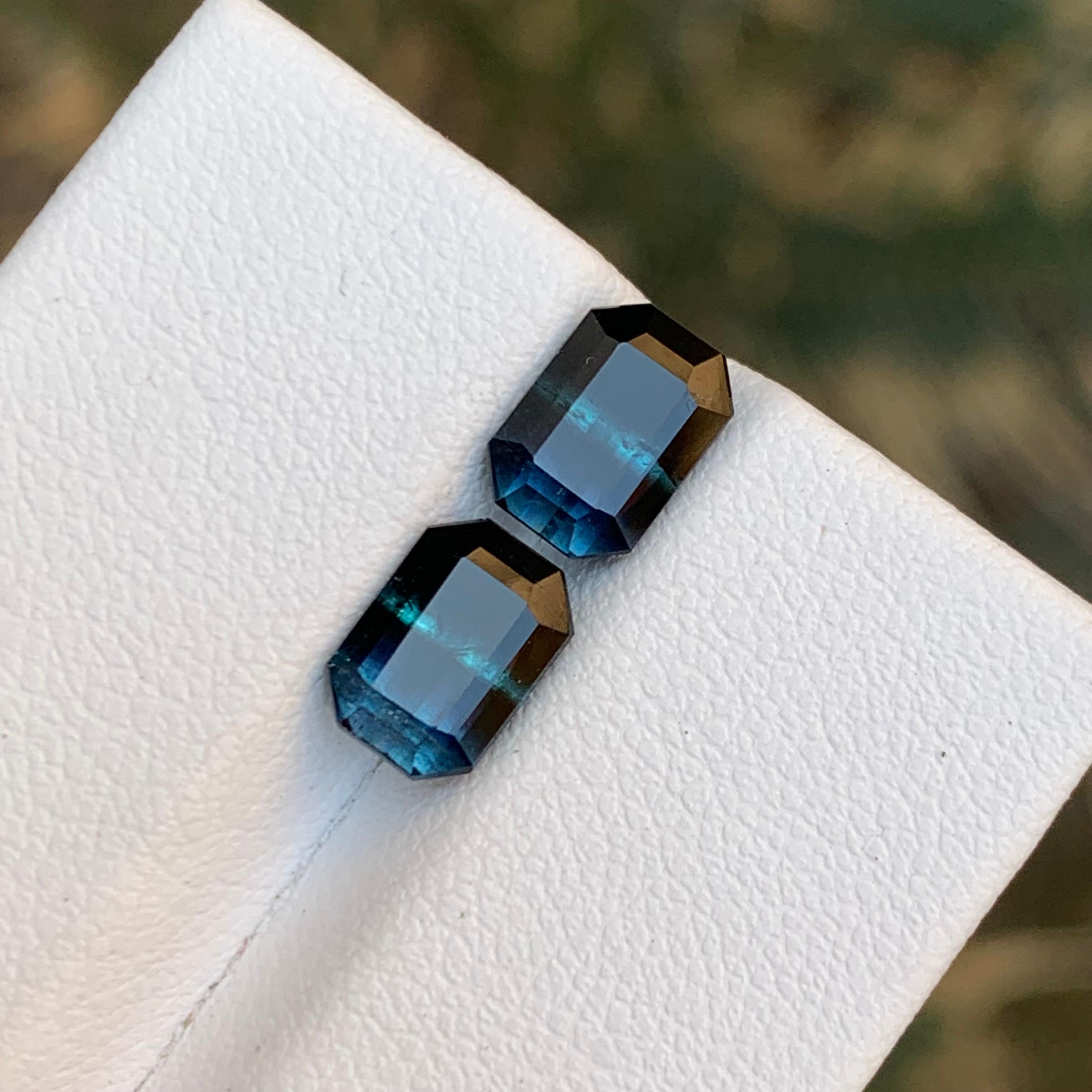 Rare Black-Blue Bicolor Tourmaline Gemstone Pairs, 3.40 Ct Emerald Cut-Earrings For Sale 2
