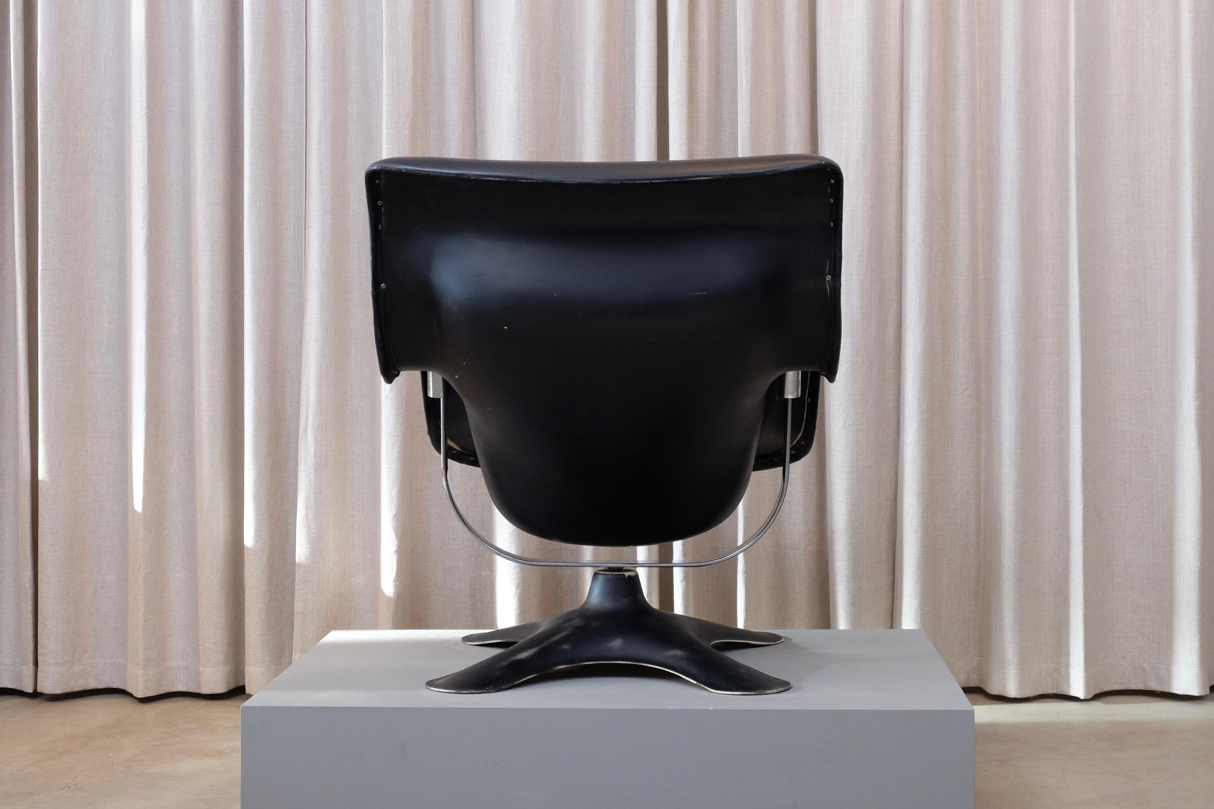 Seltener schwarzer Karuselli-Stuhl aus der Mitte des Jahrhunderts von Yrjö Kukkapuro für Haimi, 1960er Jahre im Angebot 1