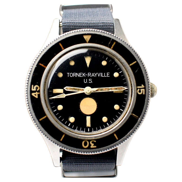 Rare montre de plongée militaire américaine Tornek Rayville TR900 en acier  Blancpain, années 1960 En vente sur 1stDibs