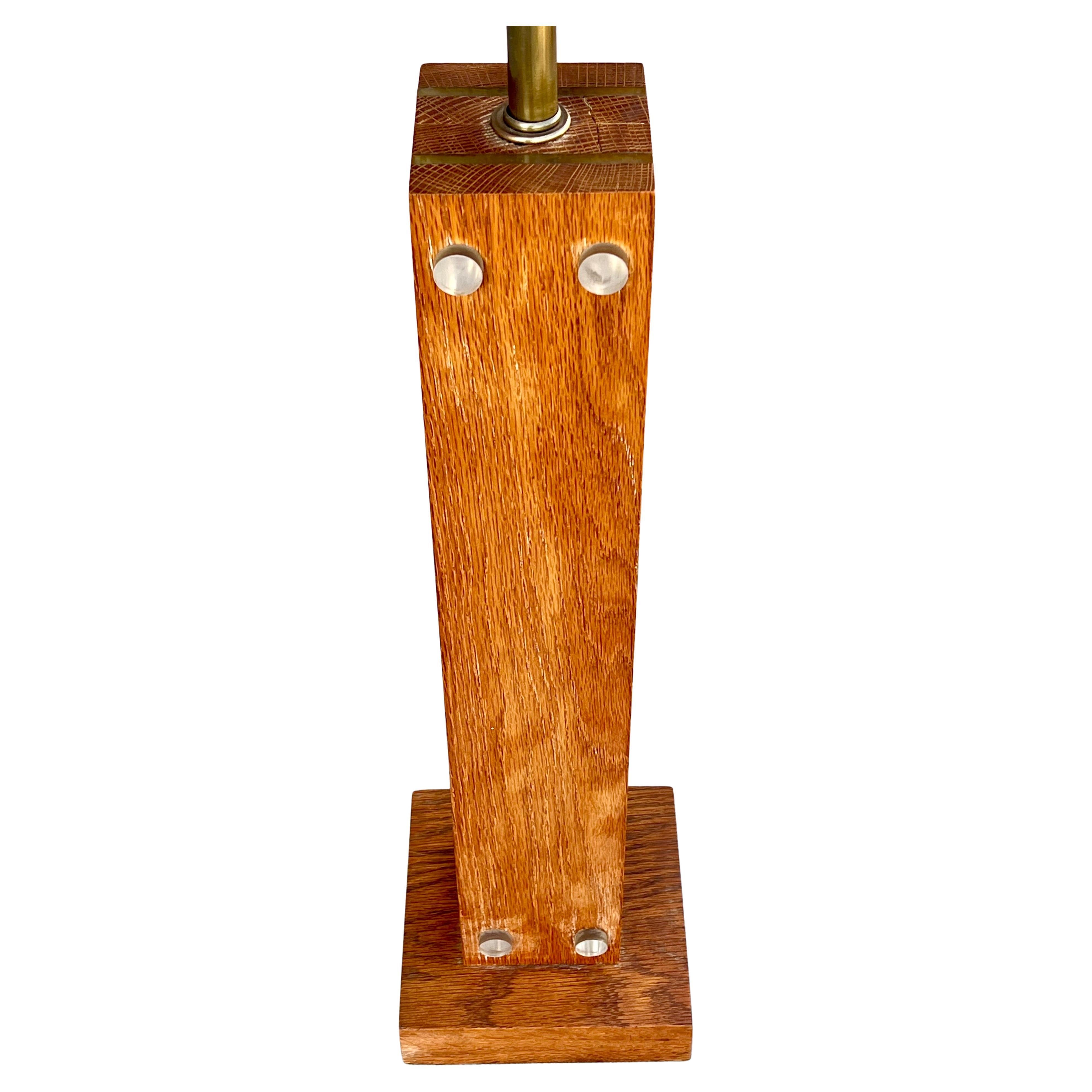 Rare Bleached Solid Red Cerused Oak & Lucite Table Desk Tall Column Lamp In Excellent Condition For Sale In San Diego, CA