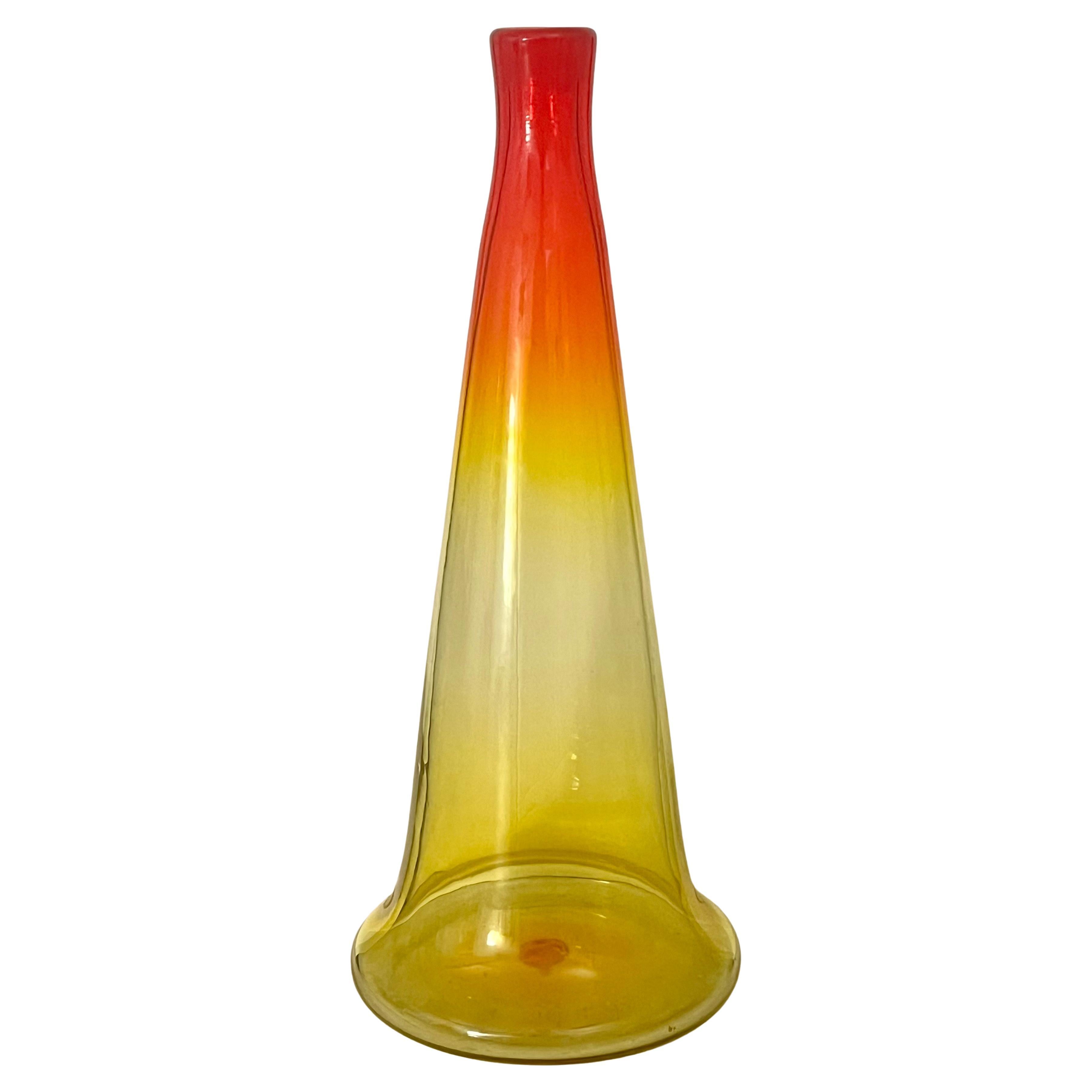 Seltene Blenko Amberine Vase aus mundgeblasenem Glas 1970er Jahre im Angebot
