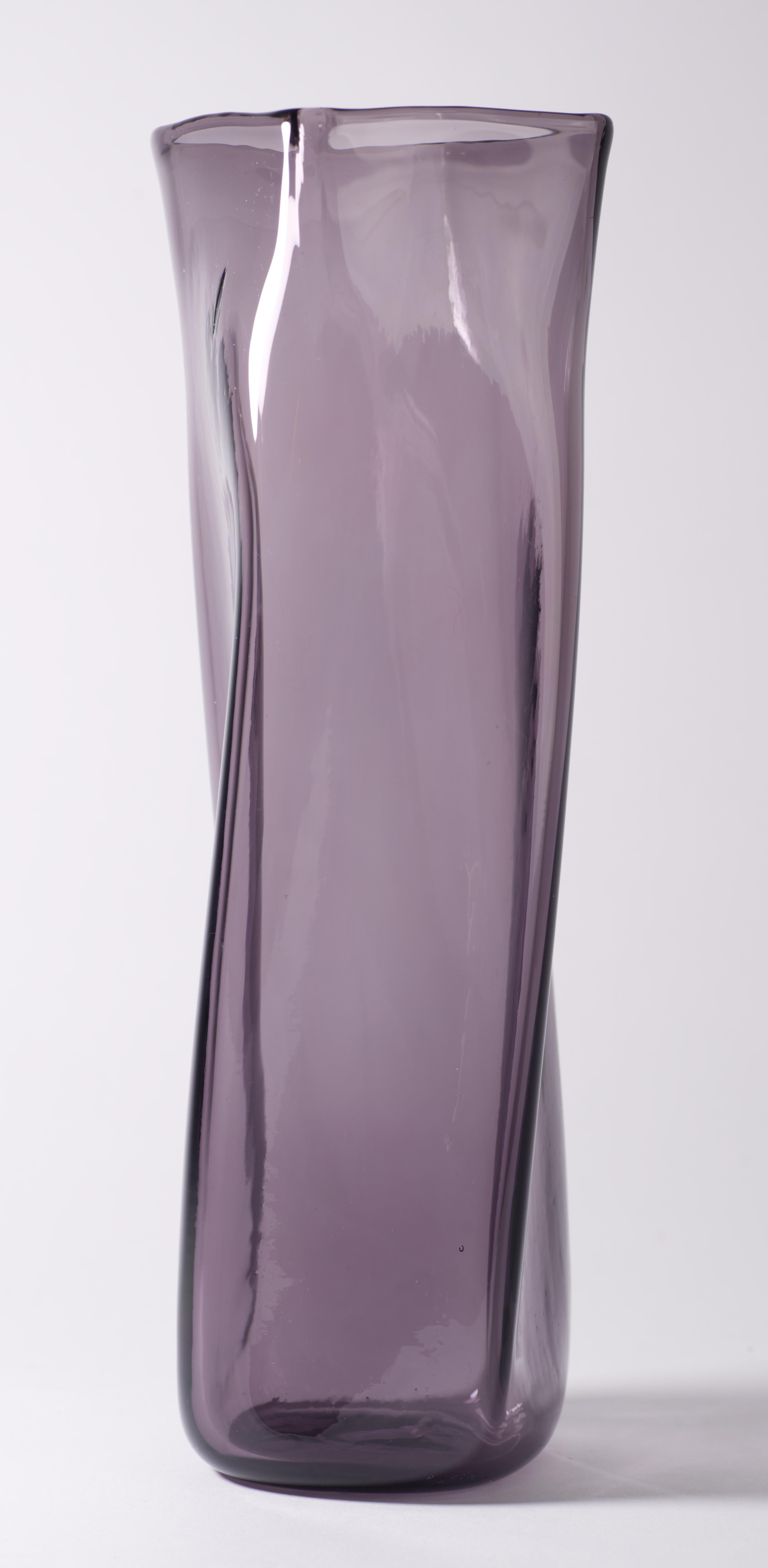 Rare Blenko Vase Lilac Glass, Signed, Mid Century Modern 1959-1960 1