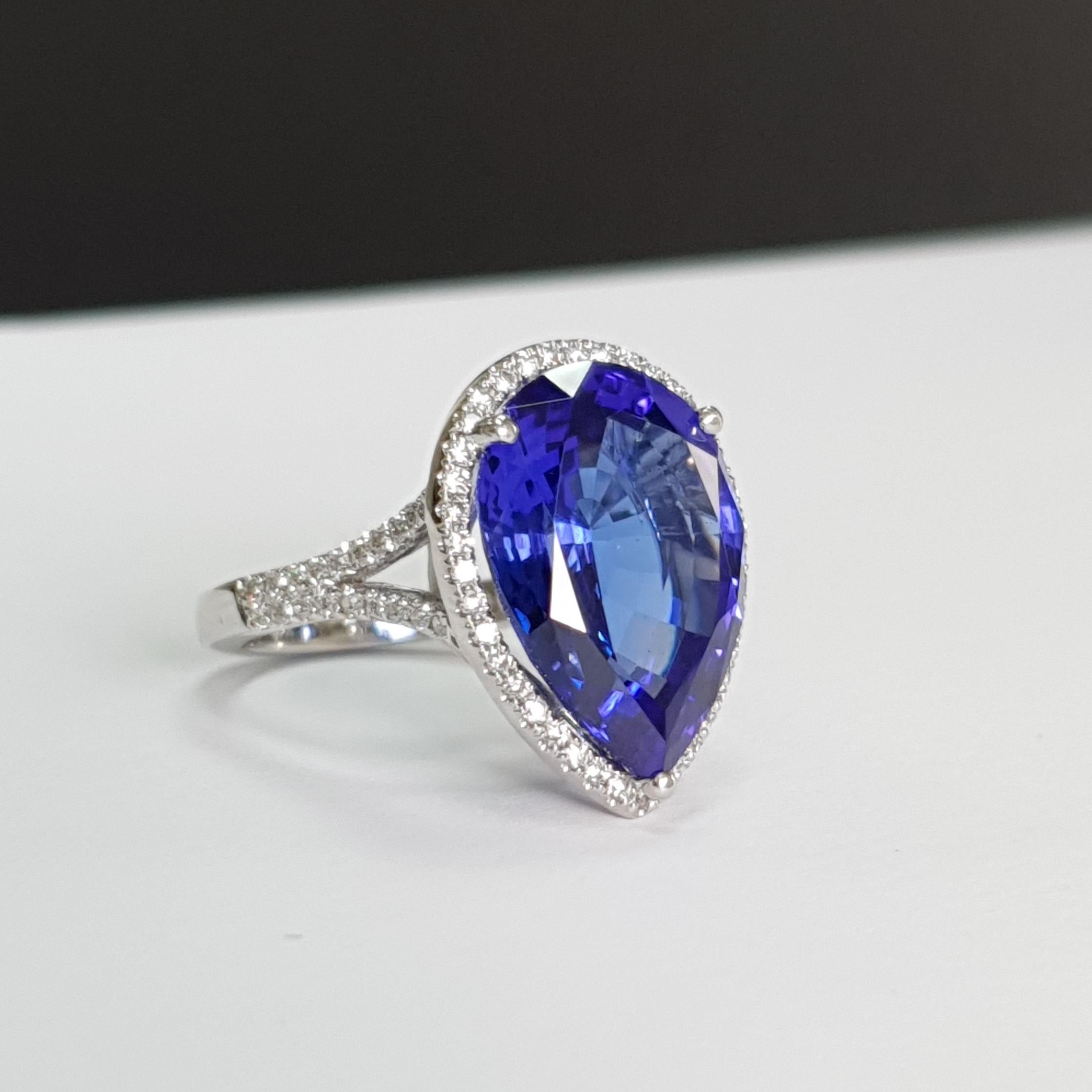 pear shaped tanzanite ring