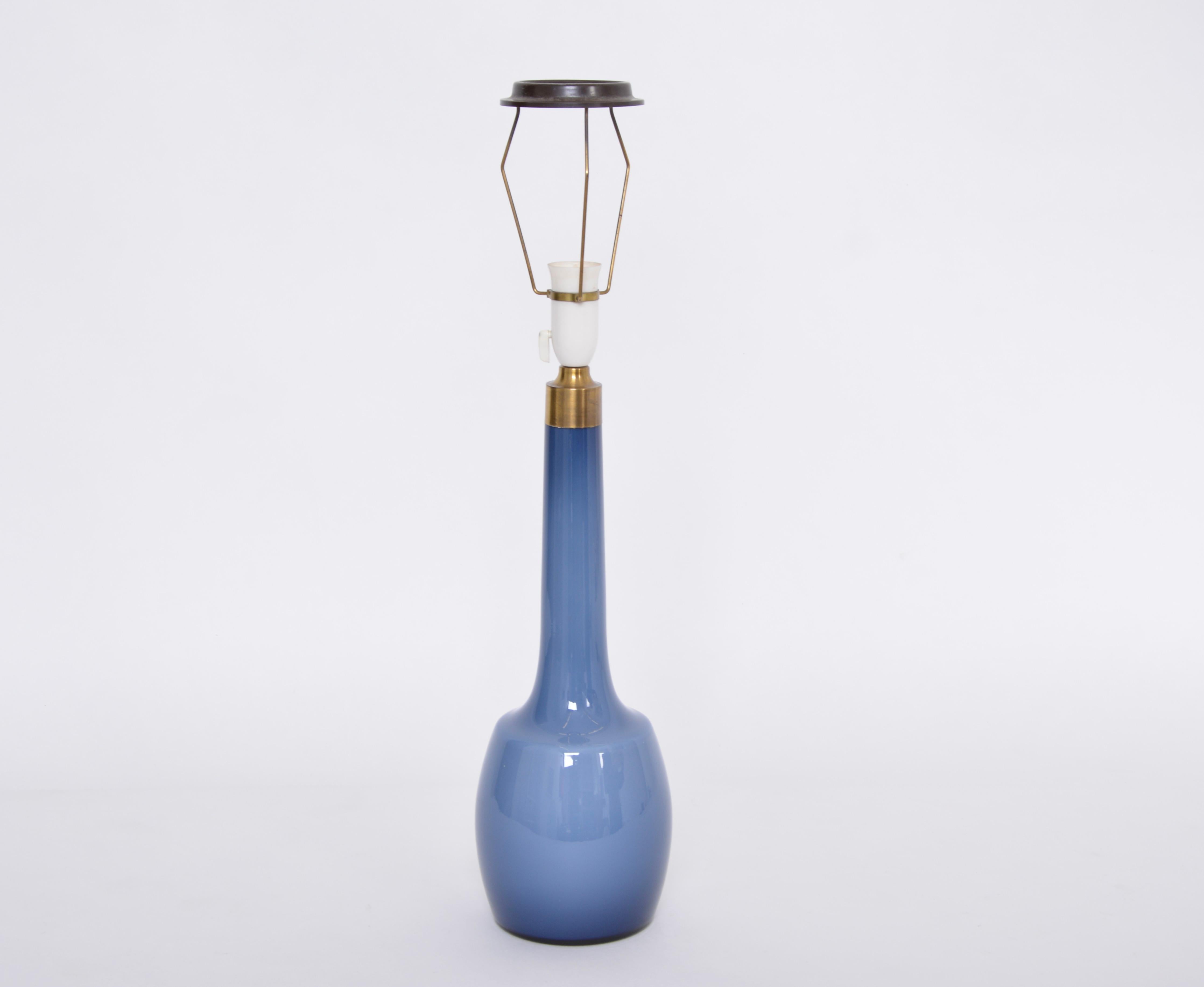 Rare Blue Danish Midcentury Table Lamp by Esben Klint for Holmegaard In Good Condition For Sale In Berlin, DE