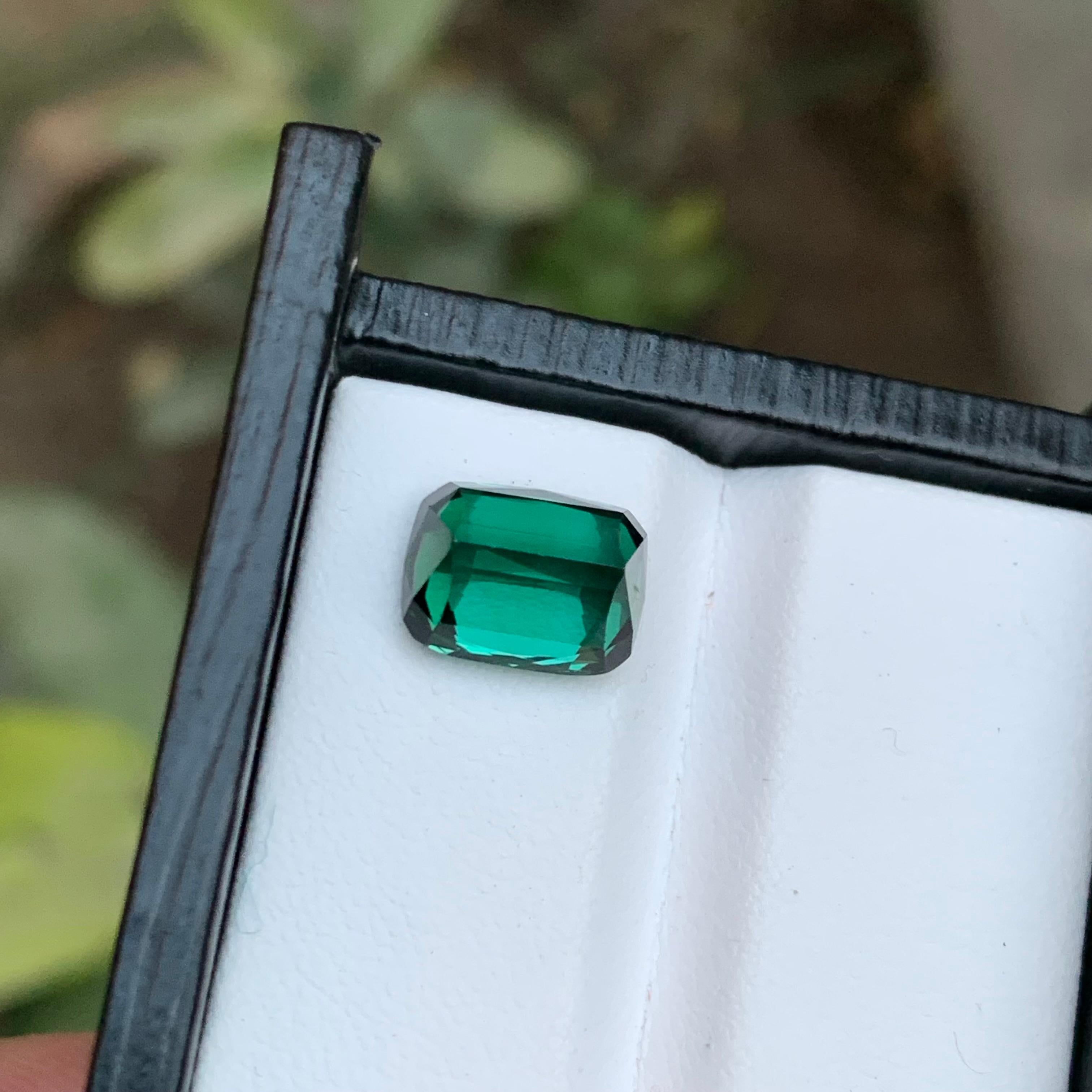 Rare Blue Green Natural Tourmaline Loose Gemstone, 4.35 Ct-Cushion Cut for ring For Sale 3