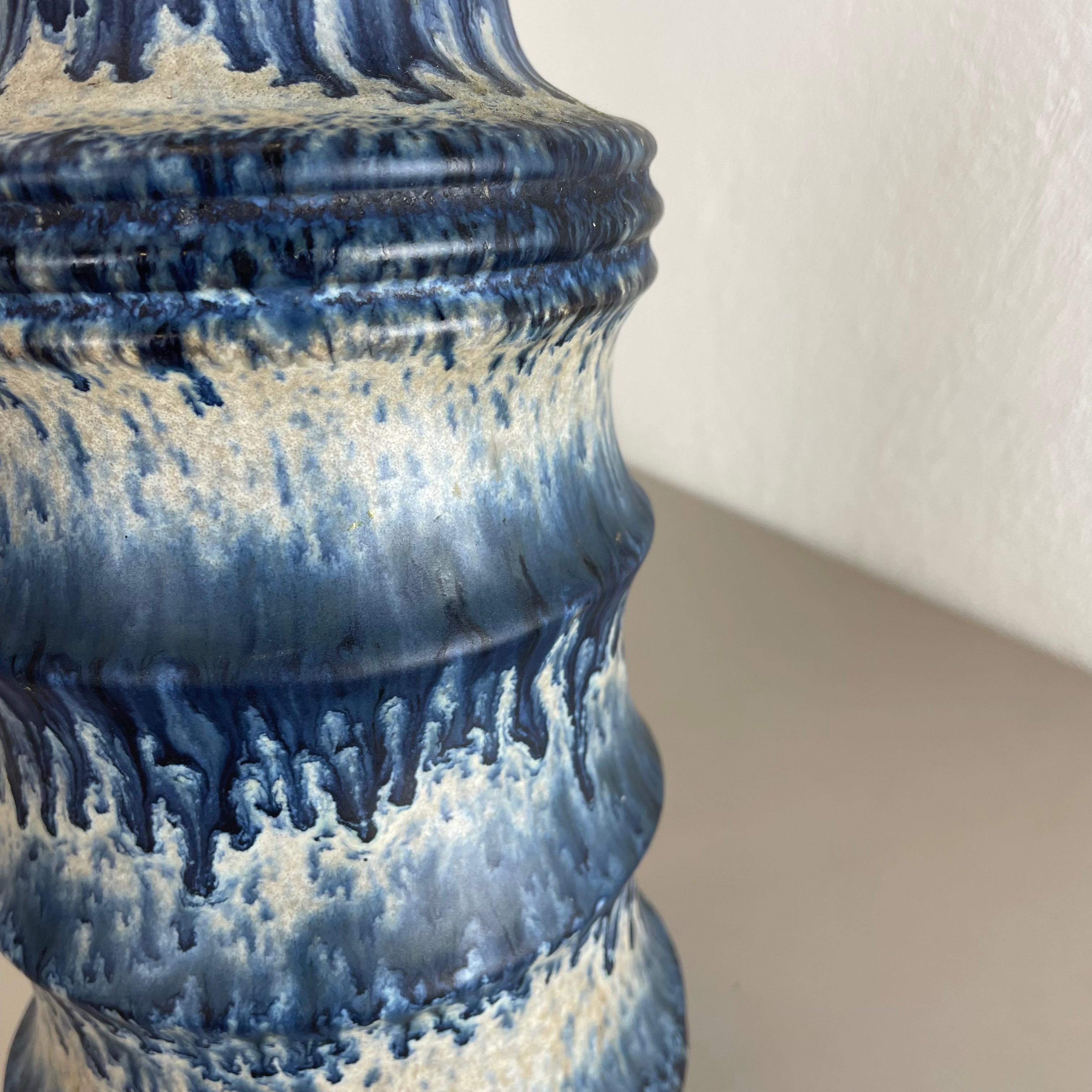 Seltene blaue „Zigzag“ Fat Lava 28cm Mehrfarbige Vase Scheurich, Deutschland Wgp 1970er Jahre im Angebot 8