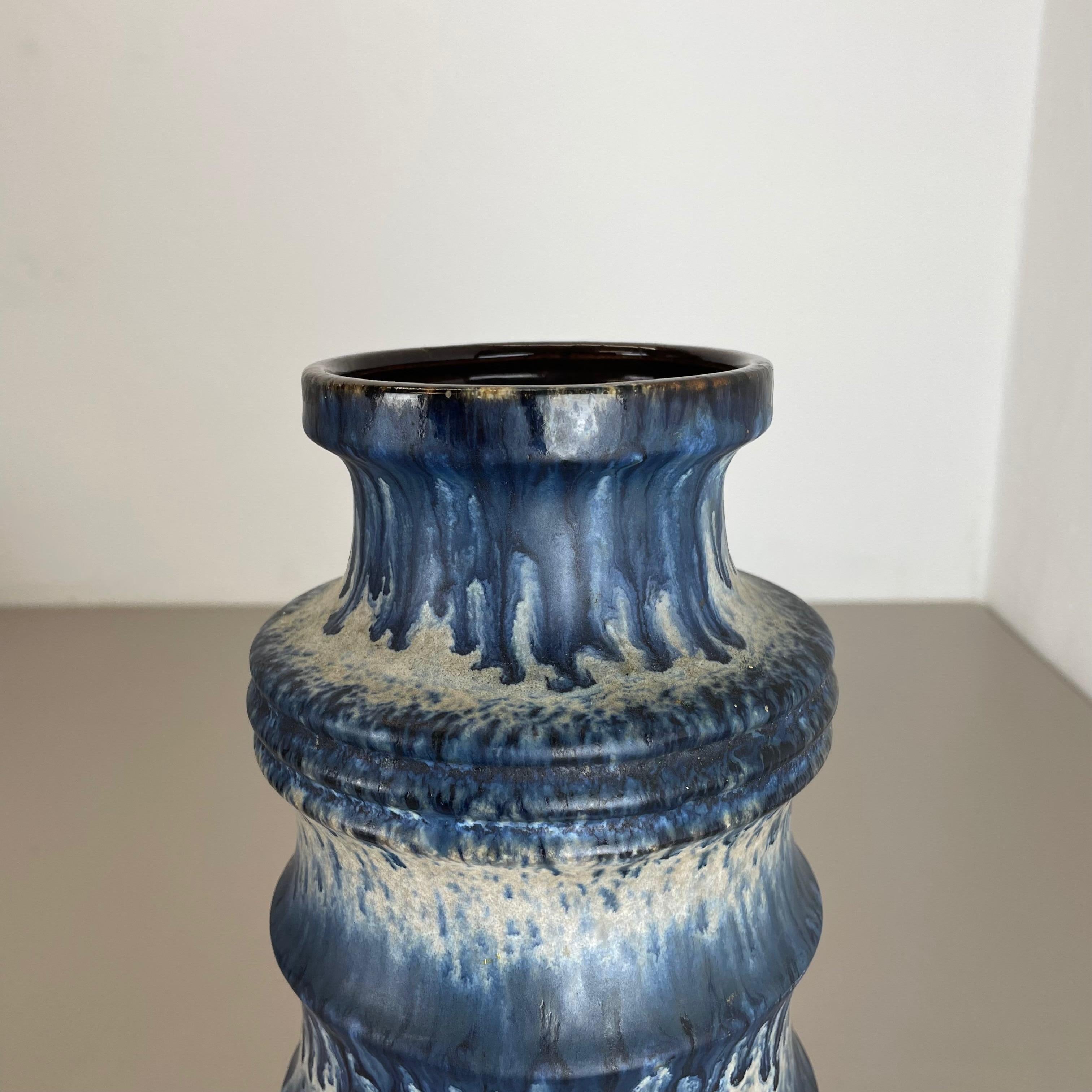 Seltene blaue „Zigzag“ Fat Lava 28cm Mehrfarbige Vase Scheurich, Deutschland Wgp 1970er Jahre im Angebot 2