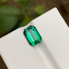 Seltener bläulich grüner natürlicher Turmalin Edelstein 3.15Ct Smaragdschliff für RingAnhänger
